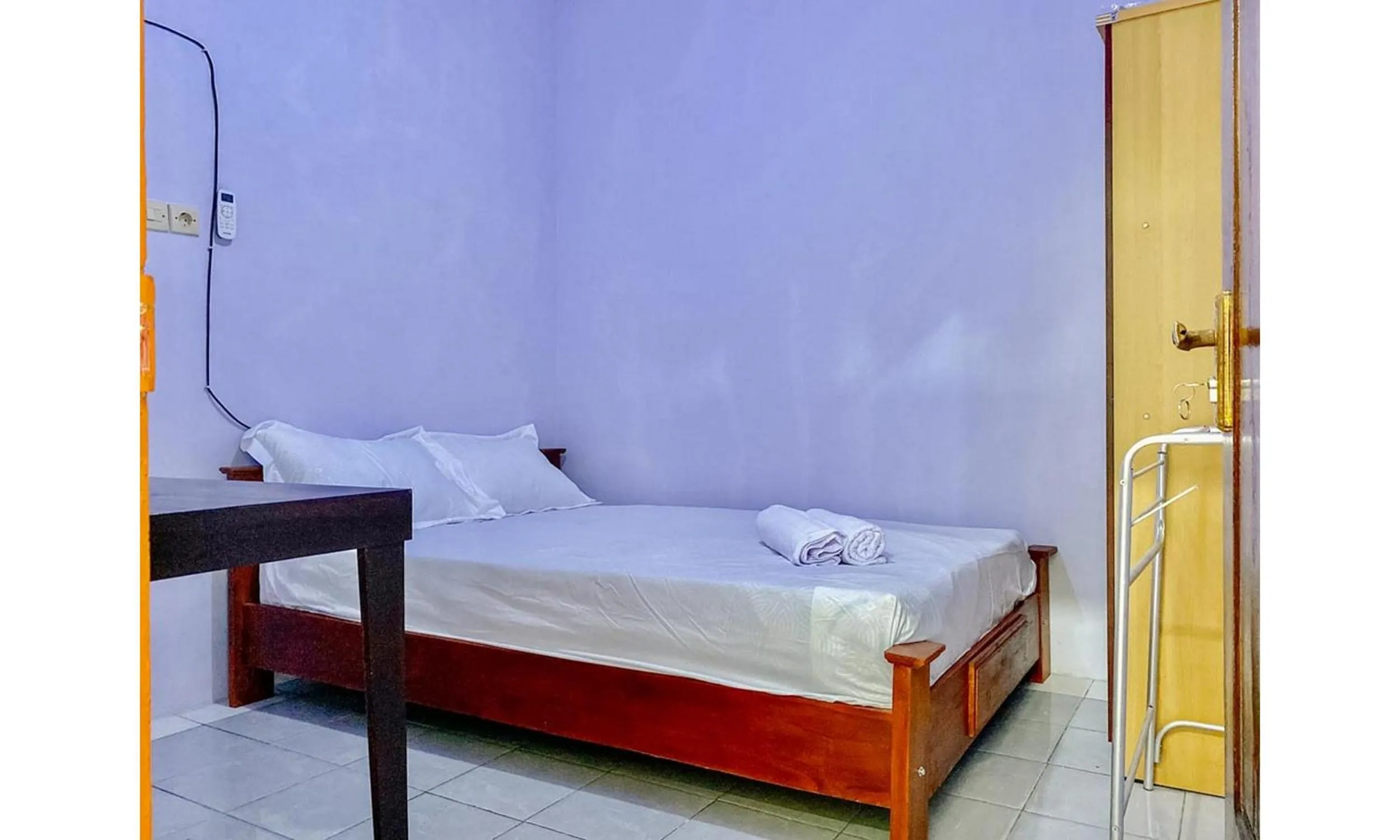 Bed in Griya Asri Syariah Mitra RedDoorz