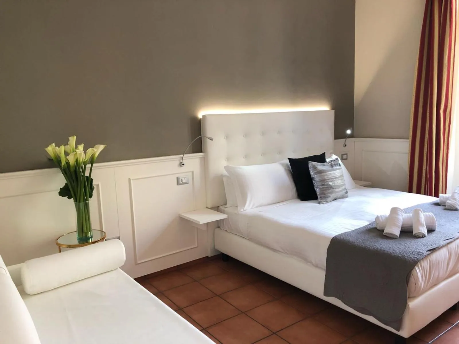 Deluxe Double Room in 207 Inn