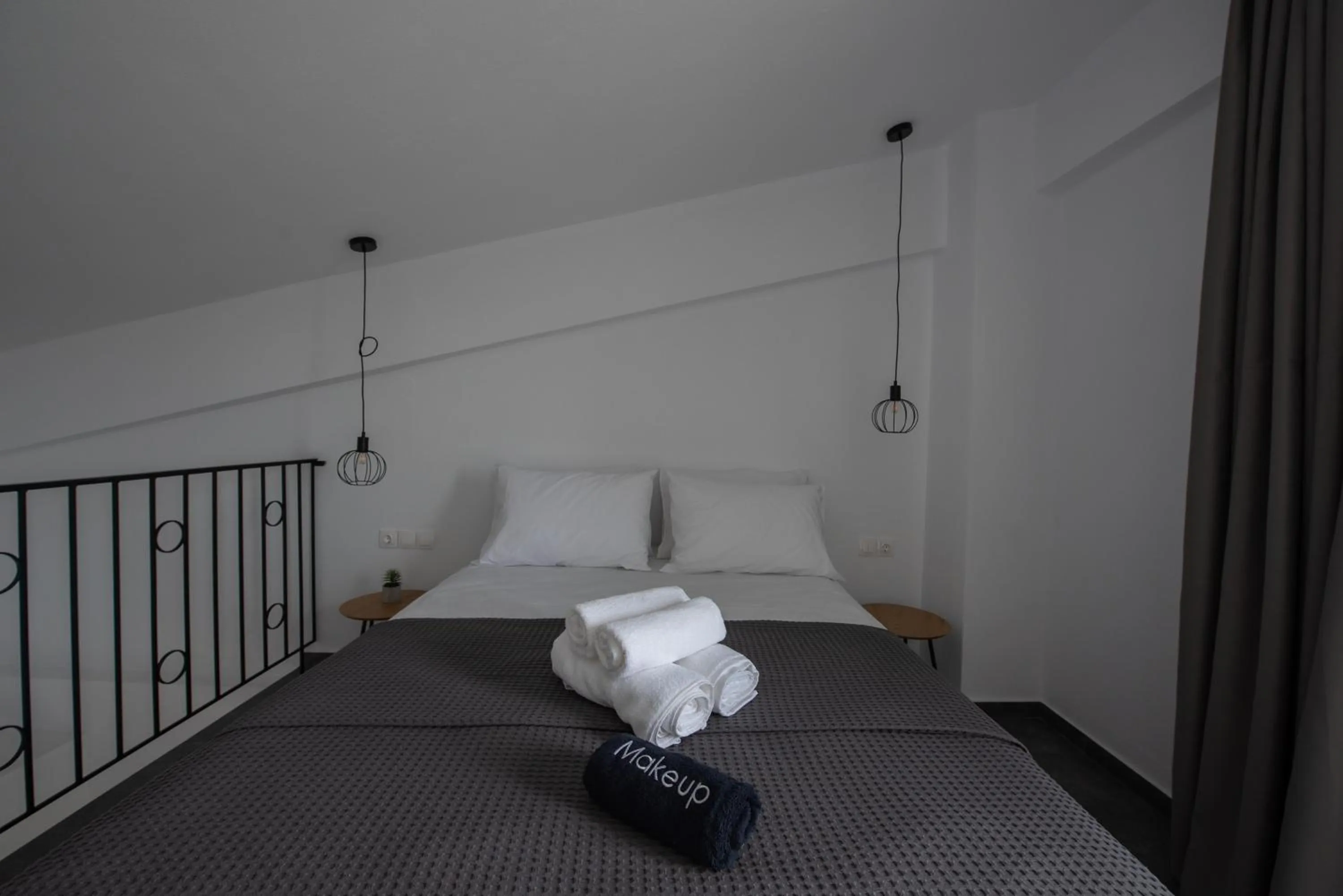 Bed in Alios Gaia - Seaside Apartments