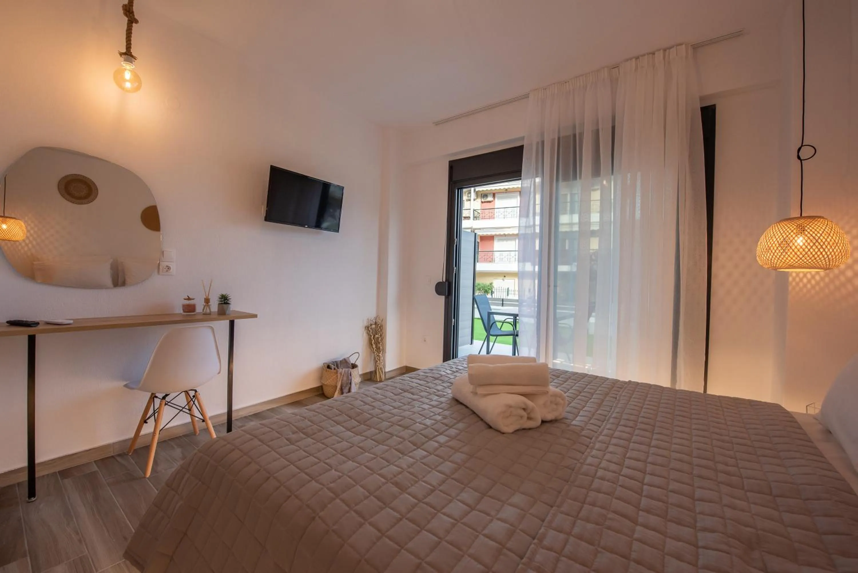 Bed in Alios Gaia - Seaside Apartments