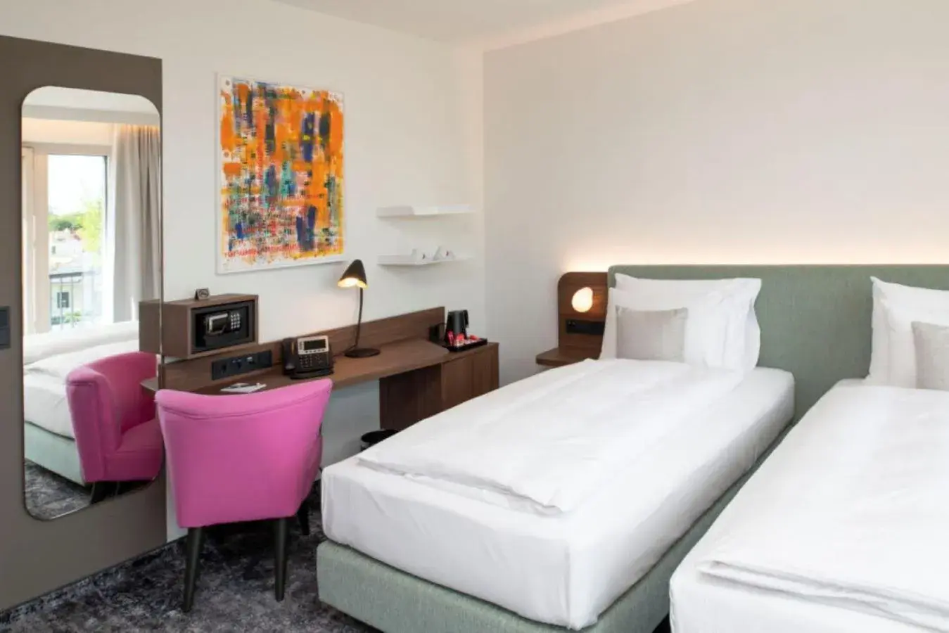 Superior Room with View - single occupancy in Hotel Le Parc Superior Room with View - single occupancy in Hotel Le Parc