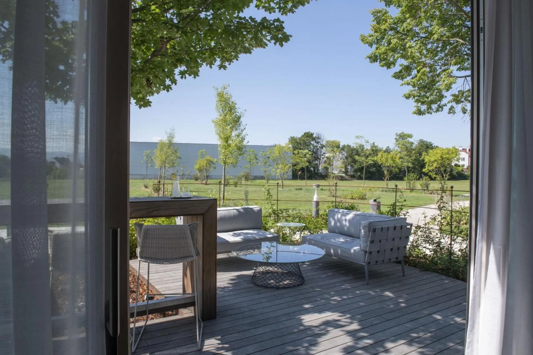 Restaurant/places to eat in Hotel Le Parc