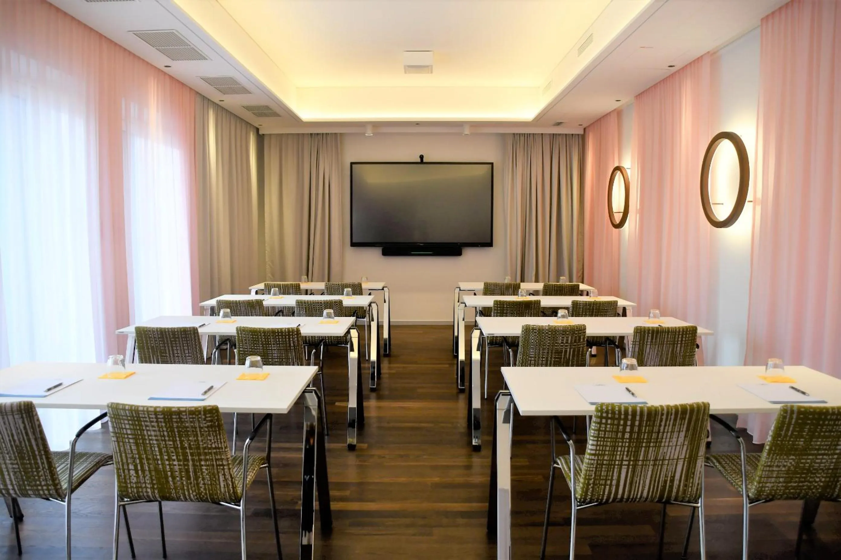 Meeting/conference room in Hotel Le Parc