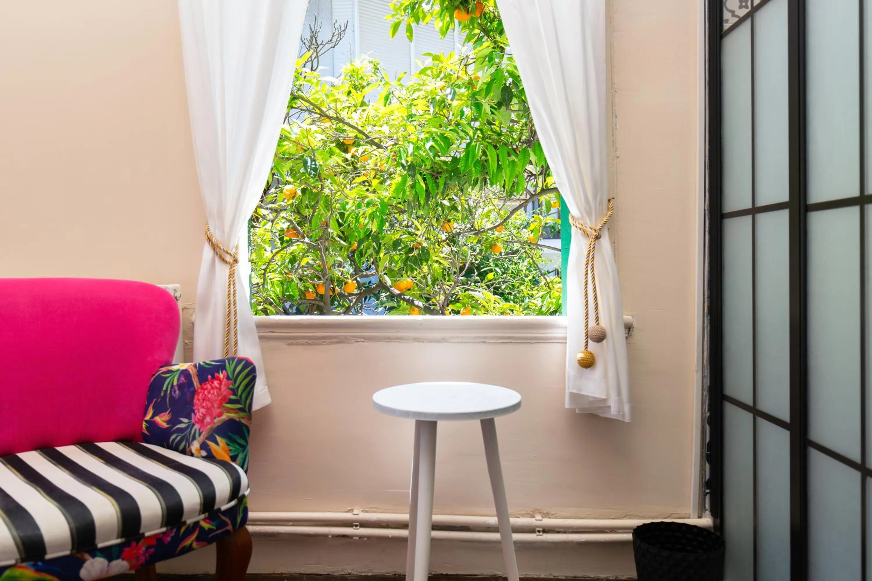 Seating area in No16 Ada