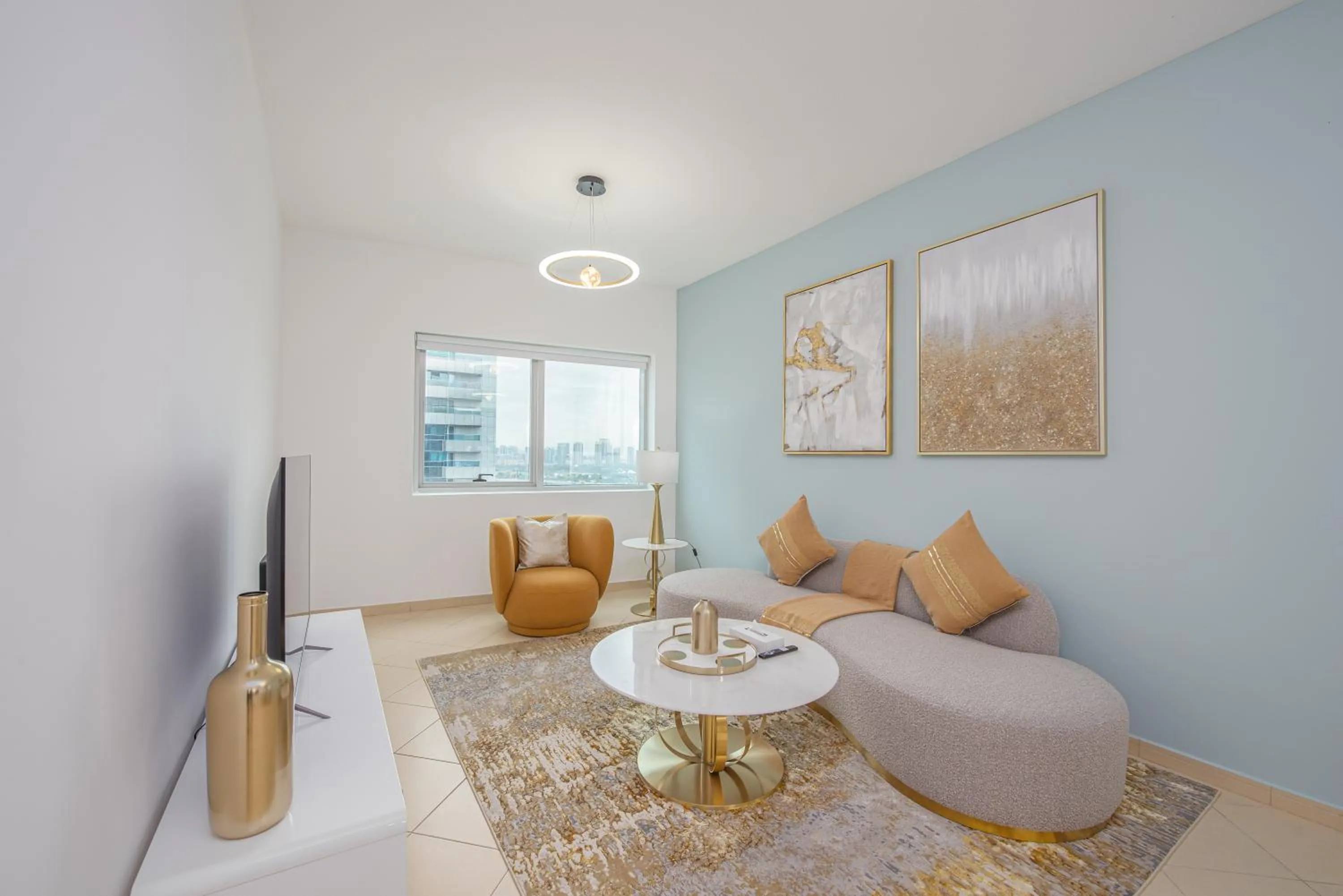 Living room in Marco Polo - Find your calm escape in Dubai Marina