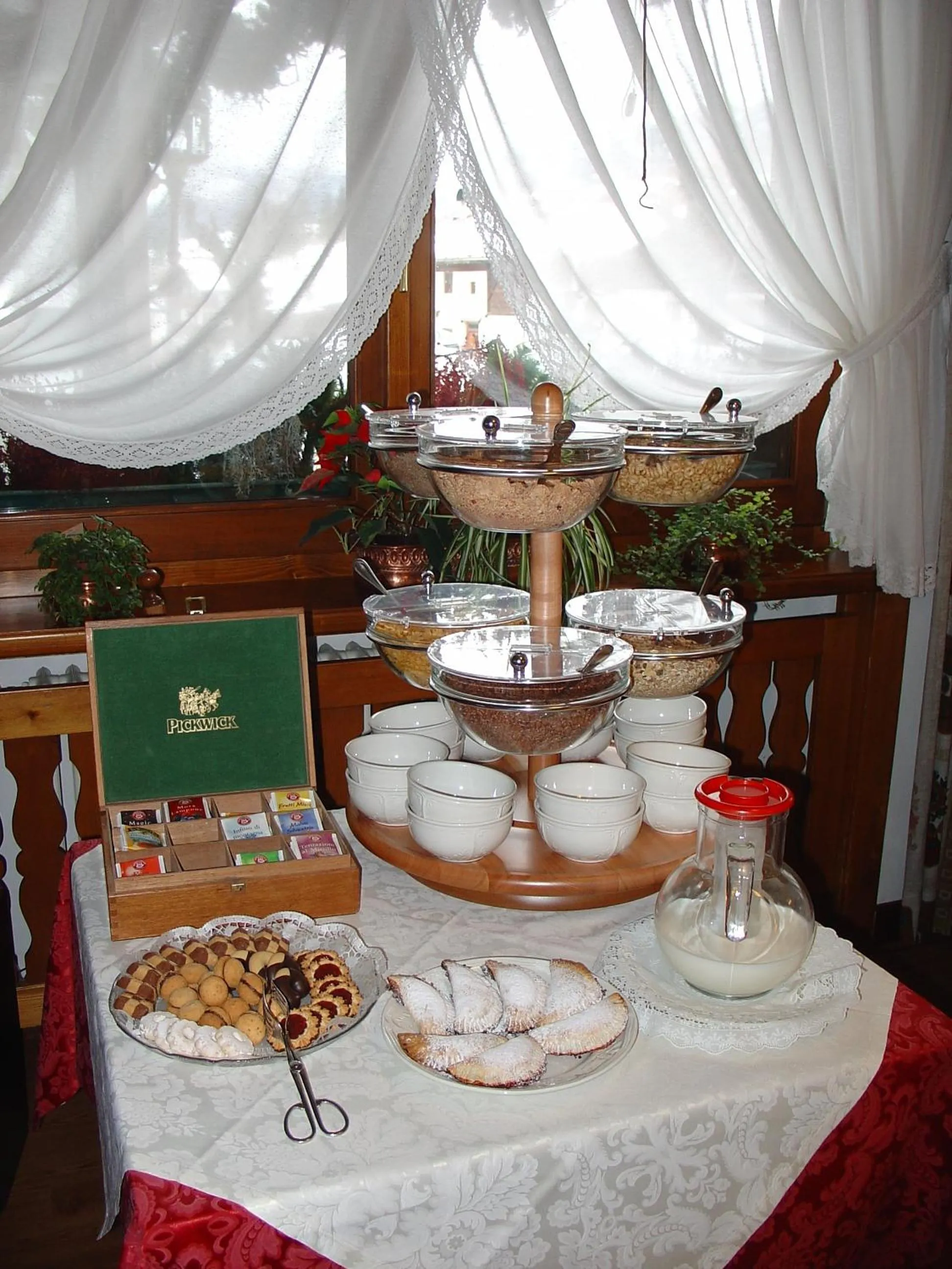 Restaurant/places to eat in Hotel Columbia & Spa