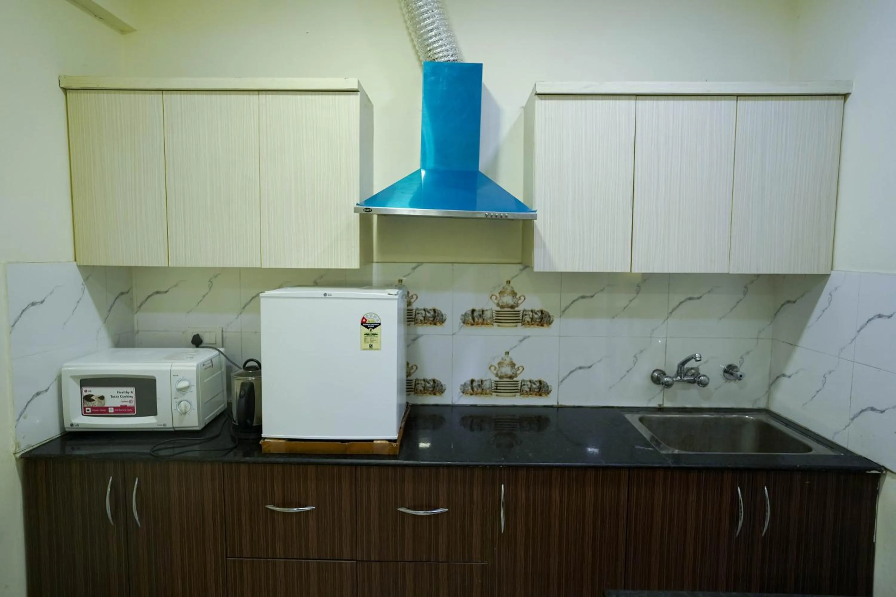 Kitchen or kitchenette in Hotel Haveli Palace