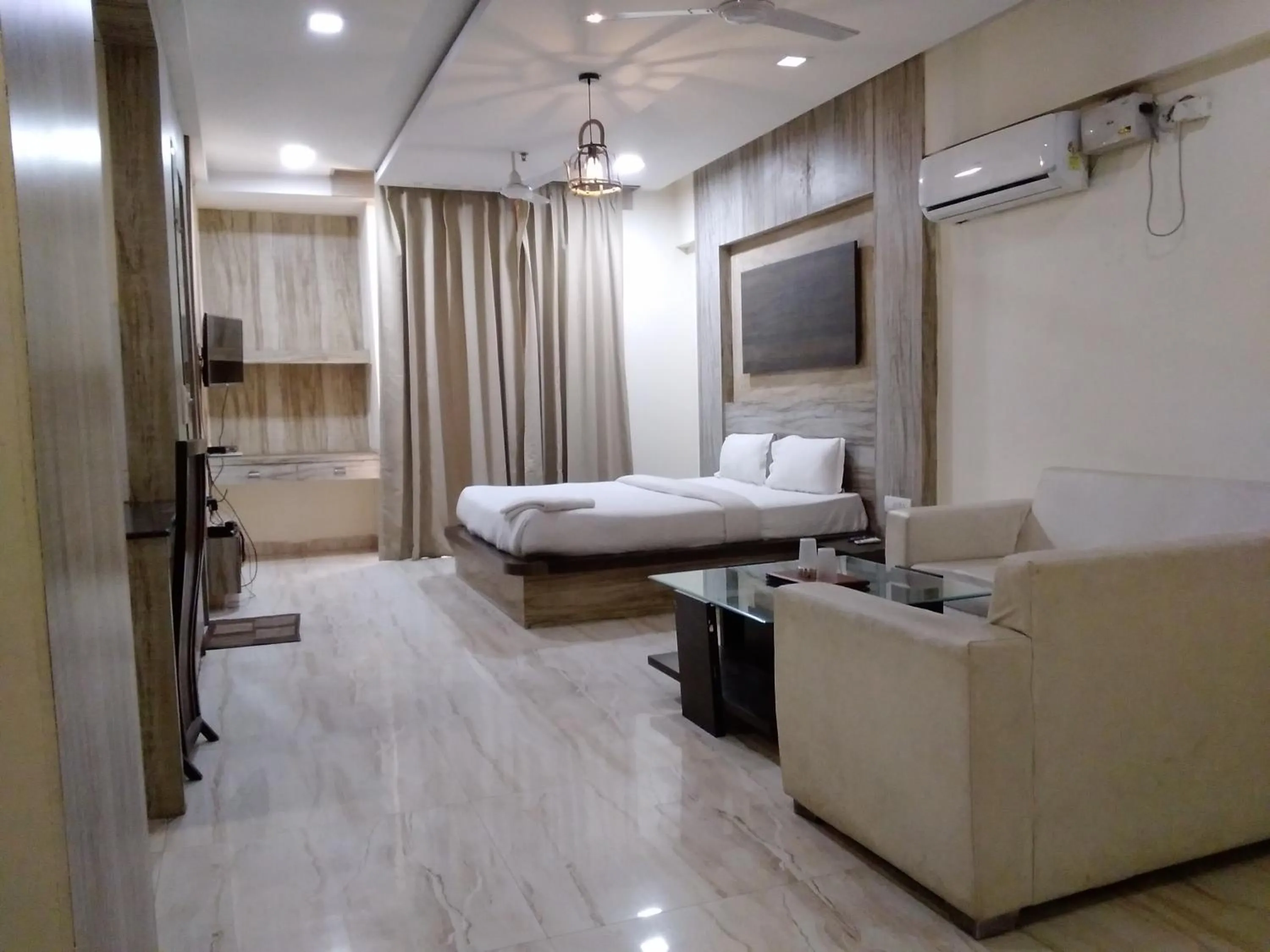 TV and multimedia, Bed in Hotel Haveli Palace