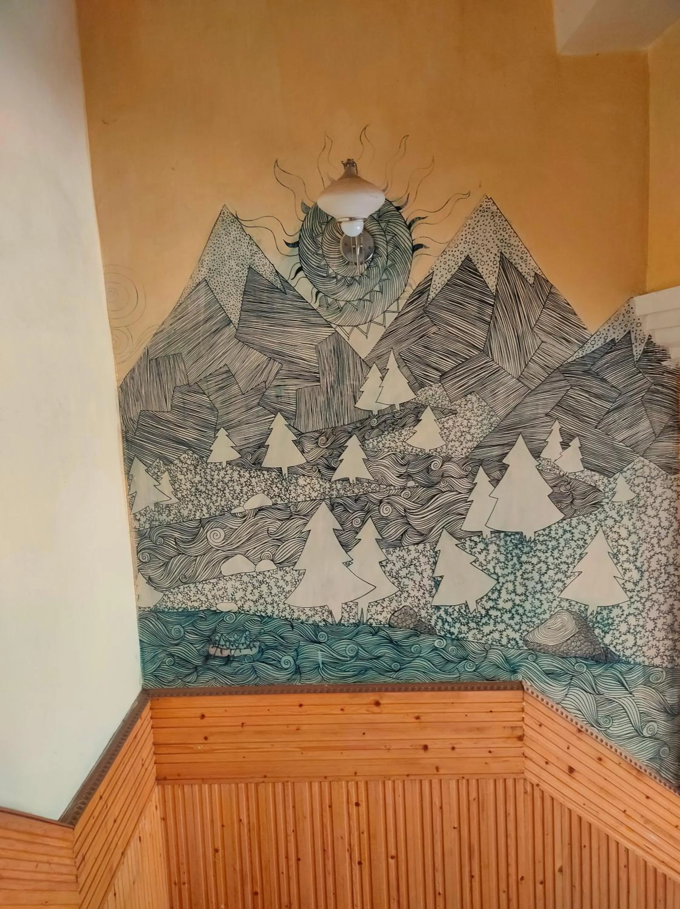 Lobby or reception in indian backpackers hostel