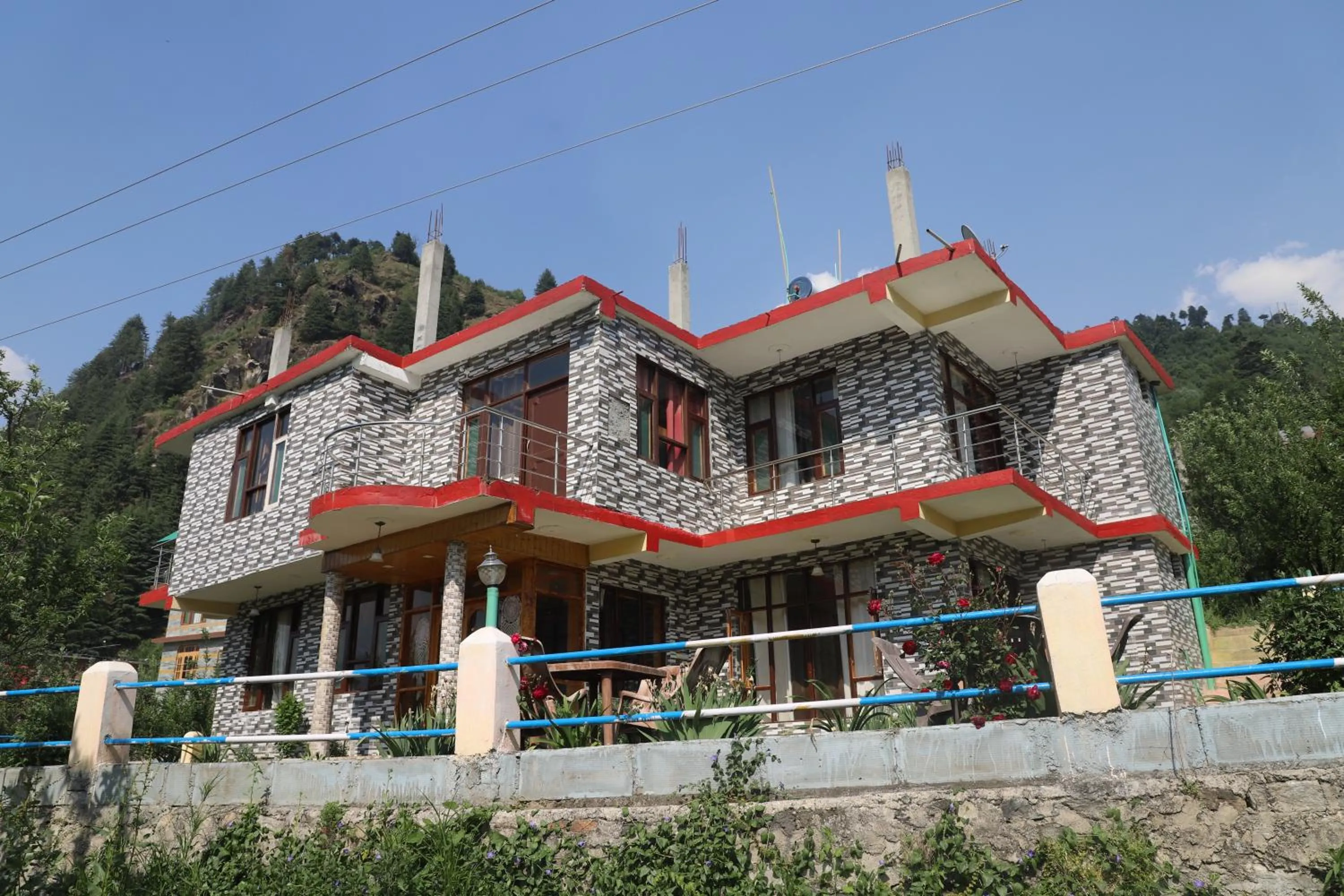 Property building in indian backpackers hostel