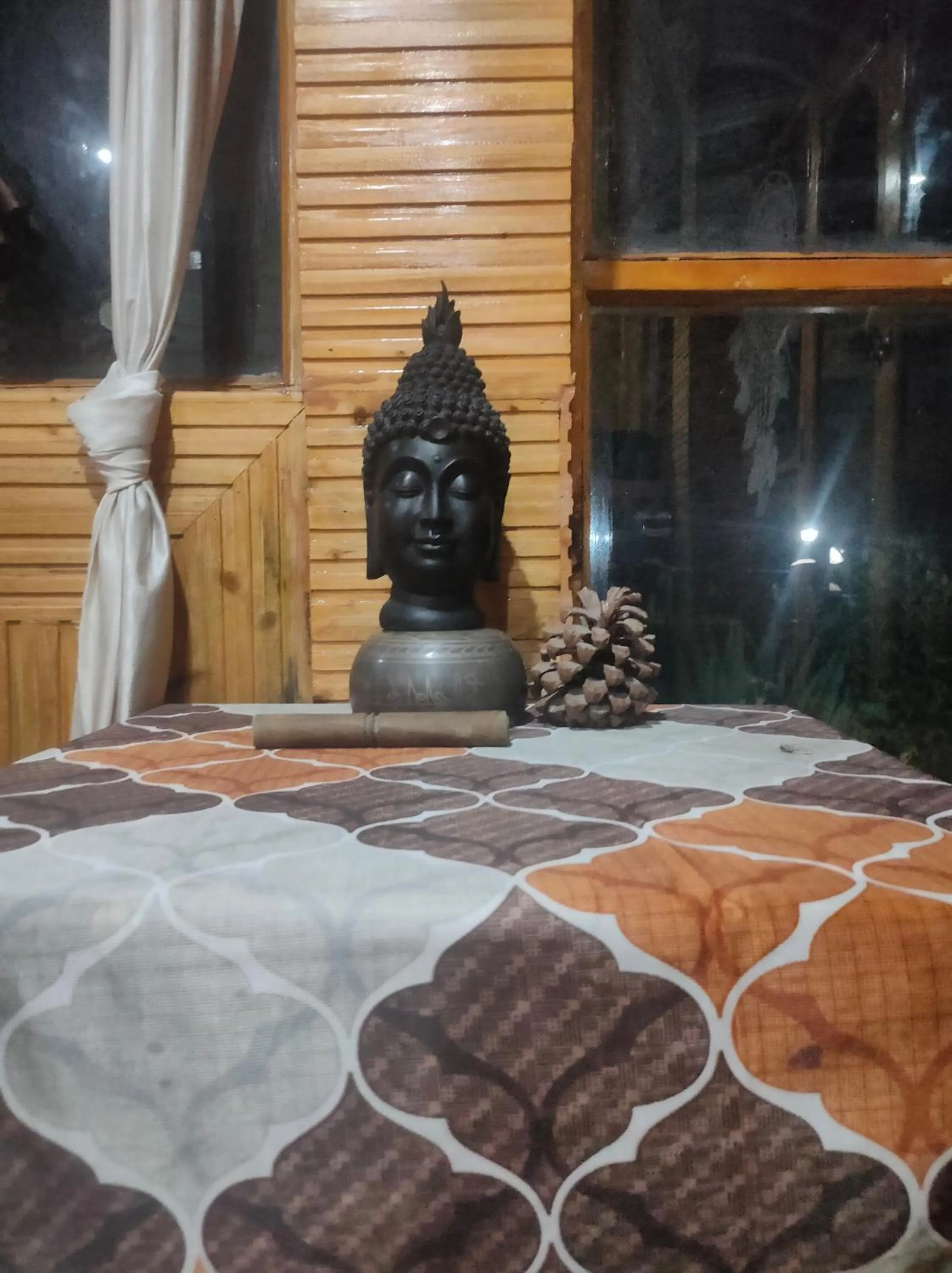 Lobby or reception, Bed in indian backpackers hostel