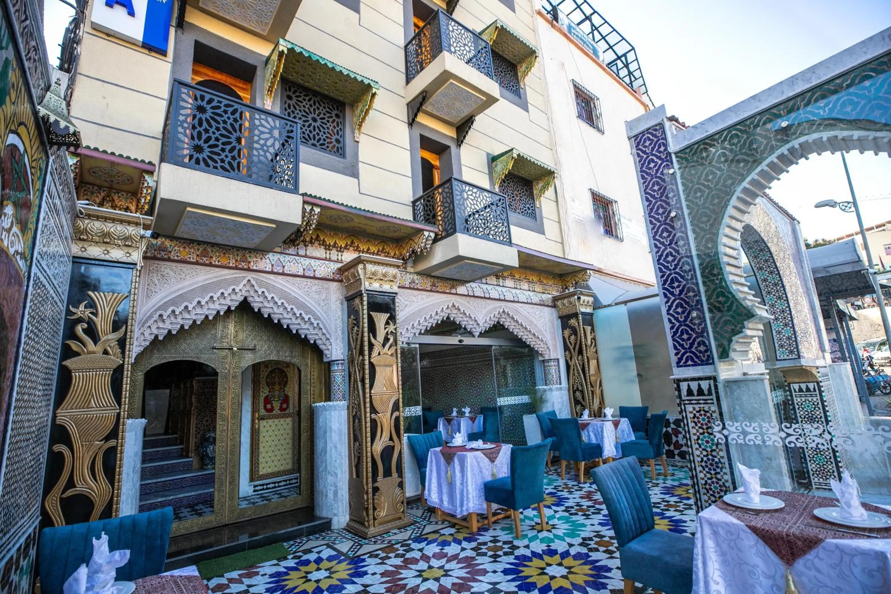 Restaurant/places to eat in Hotel & Ryad DALILA