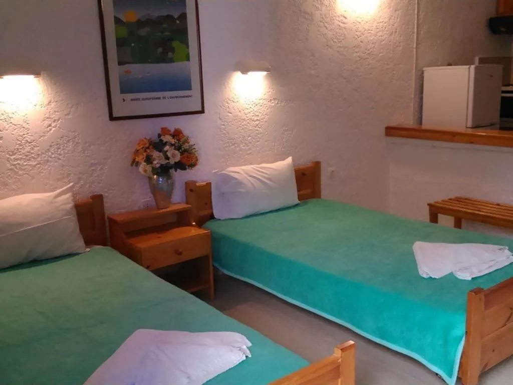 Bed in Fotula Studios