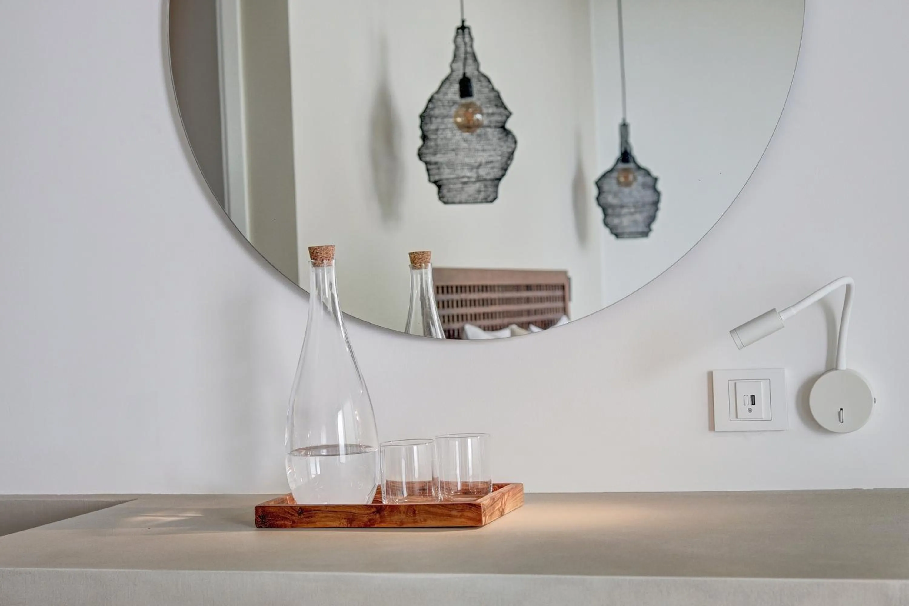 Bedroom in Umani Hotel - Free Beach - Free Parking