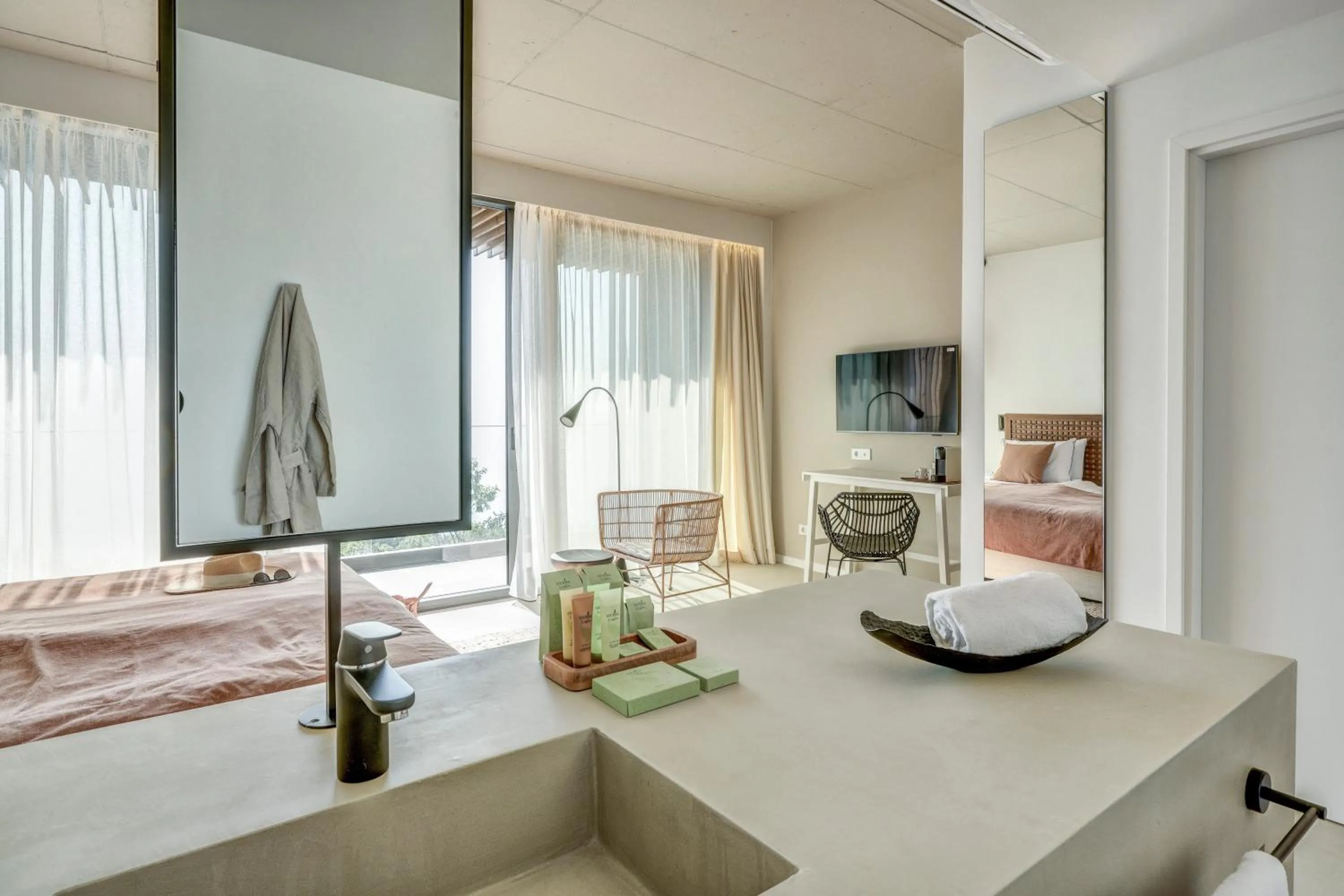 Seating area in Umani Hotel - Free Beach - Free Parking