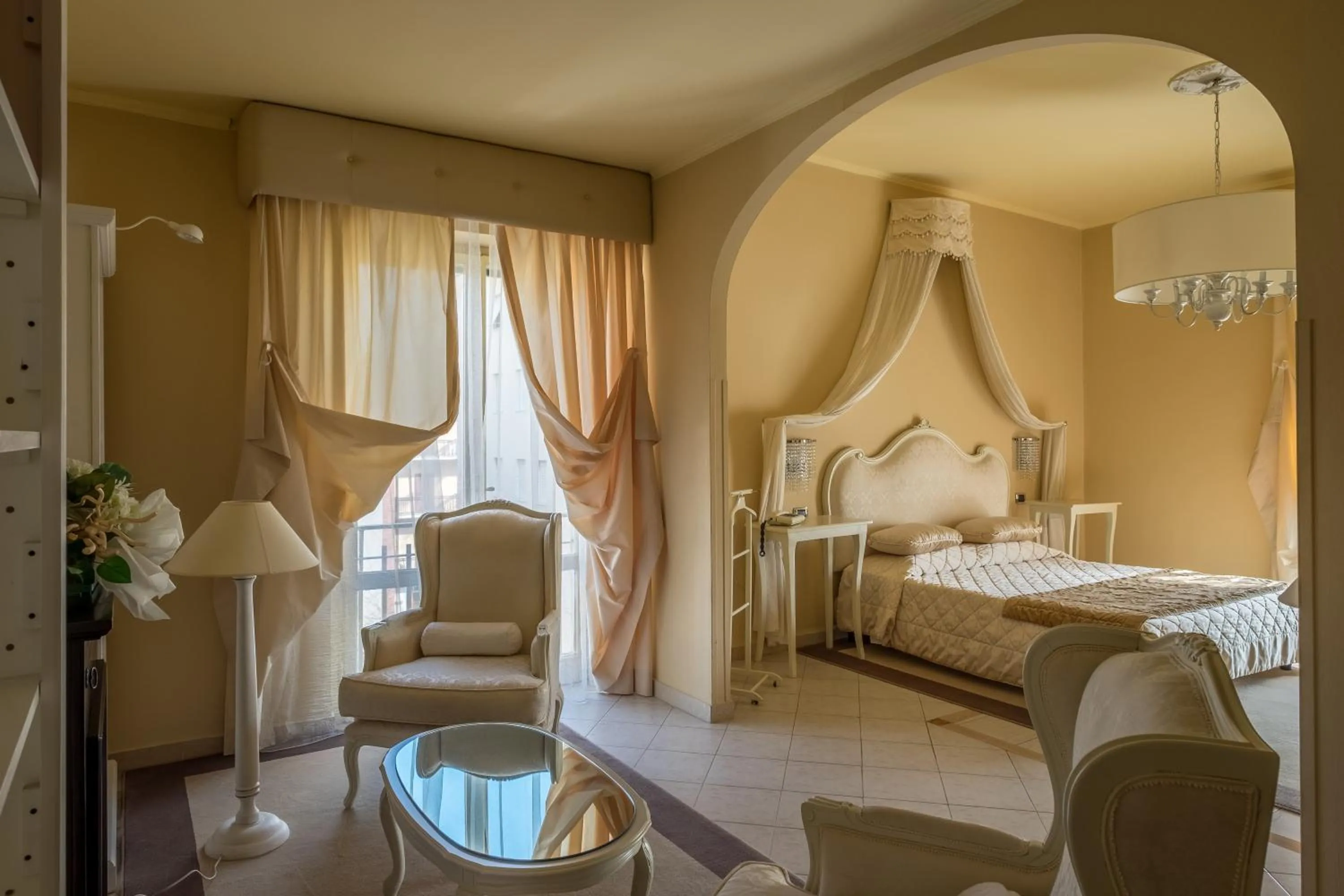 Bed in Hotel Manzoni Wellness&Spa