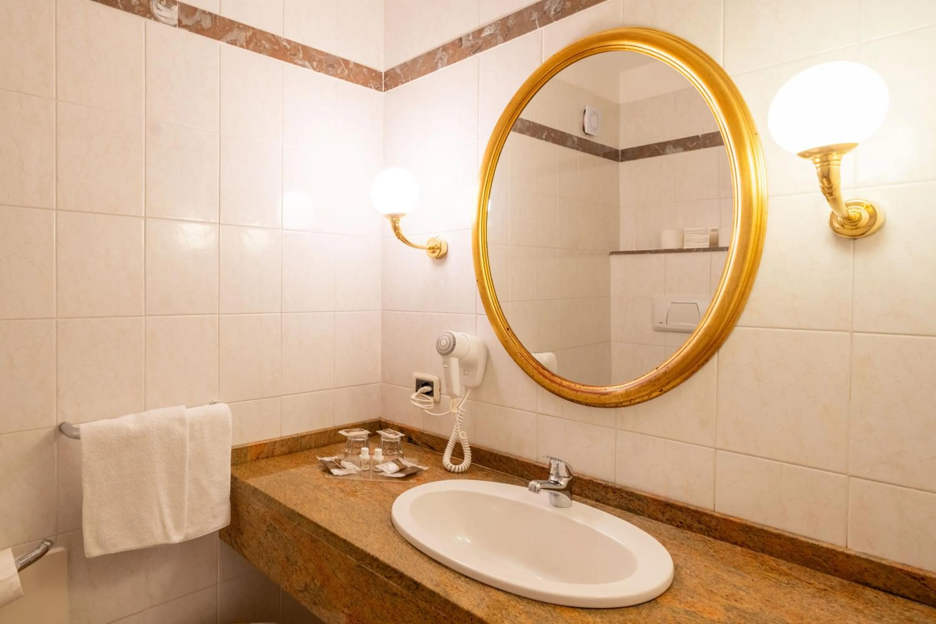 Bathroom in Hotel Manzoni Wellness&Spa