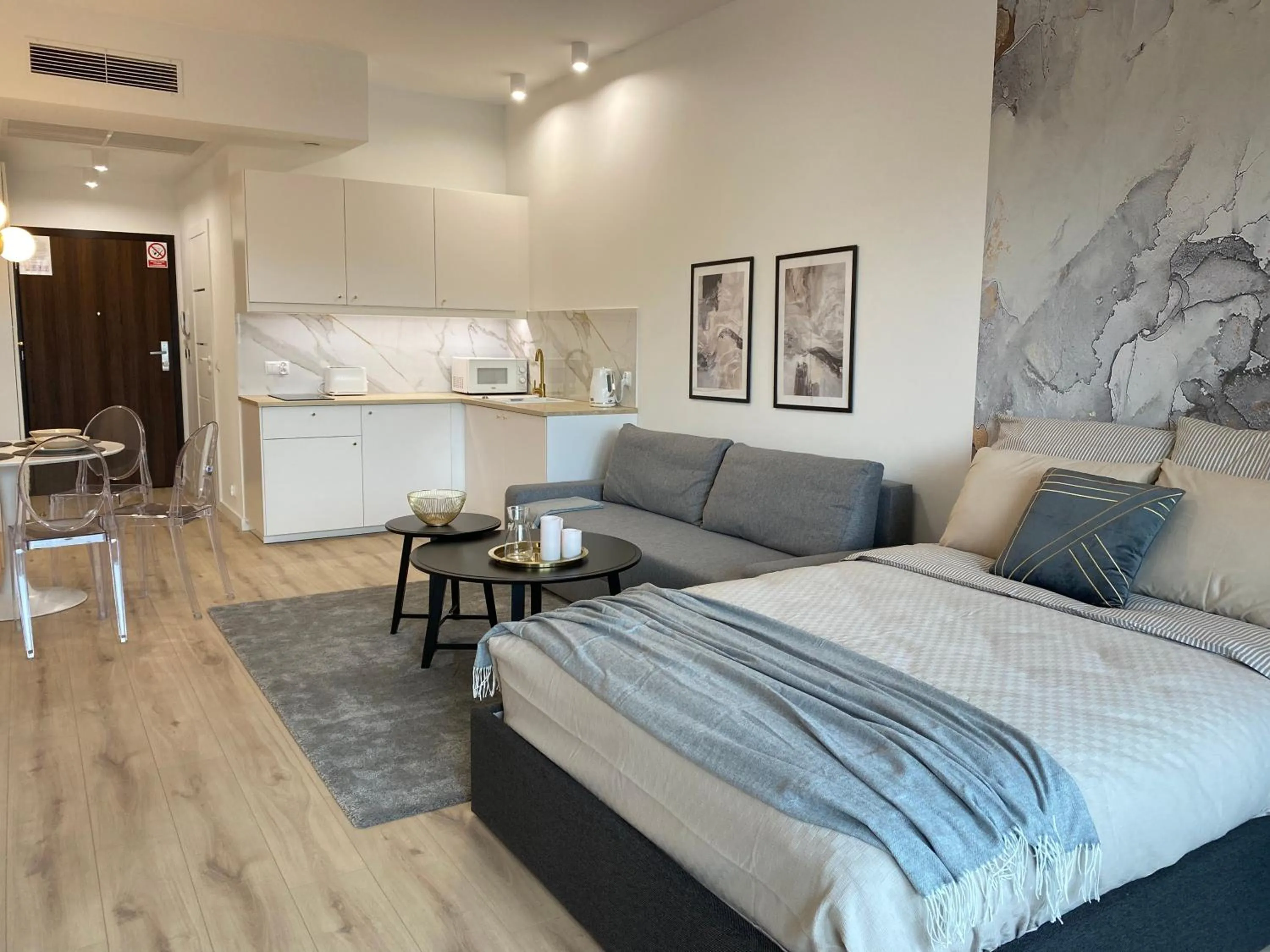 Kitchen or kitchenette in Apartamenty Hanza Tower Gold