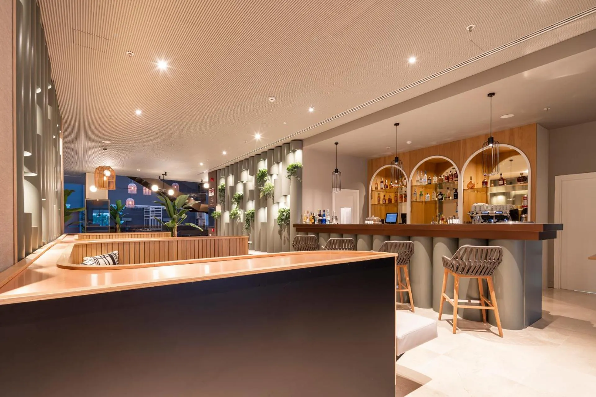 Attica21 Vigo 4 Superior