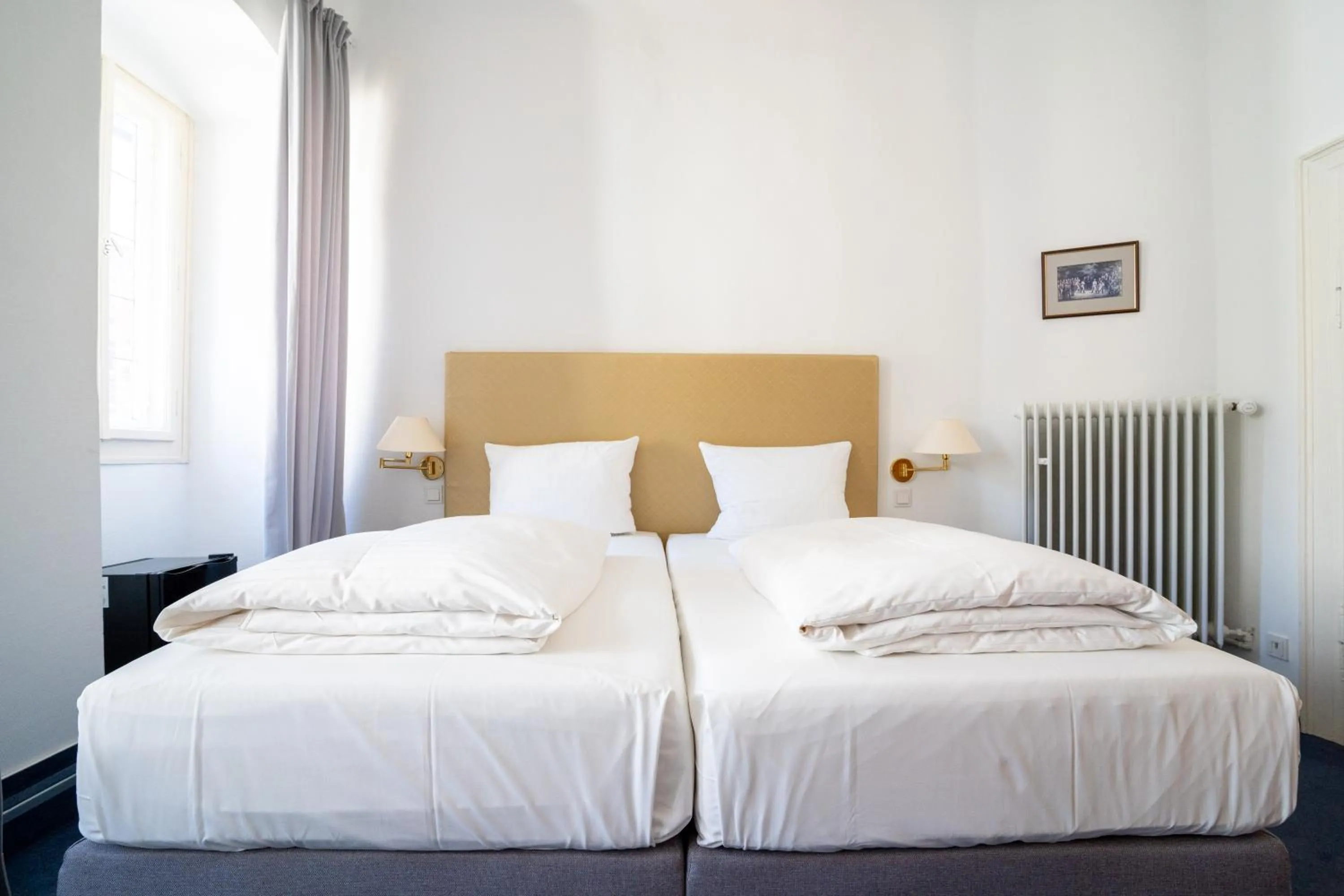 Bedroom, Bed in Hotel zum Ritter