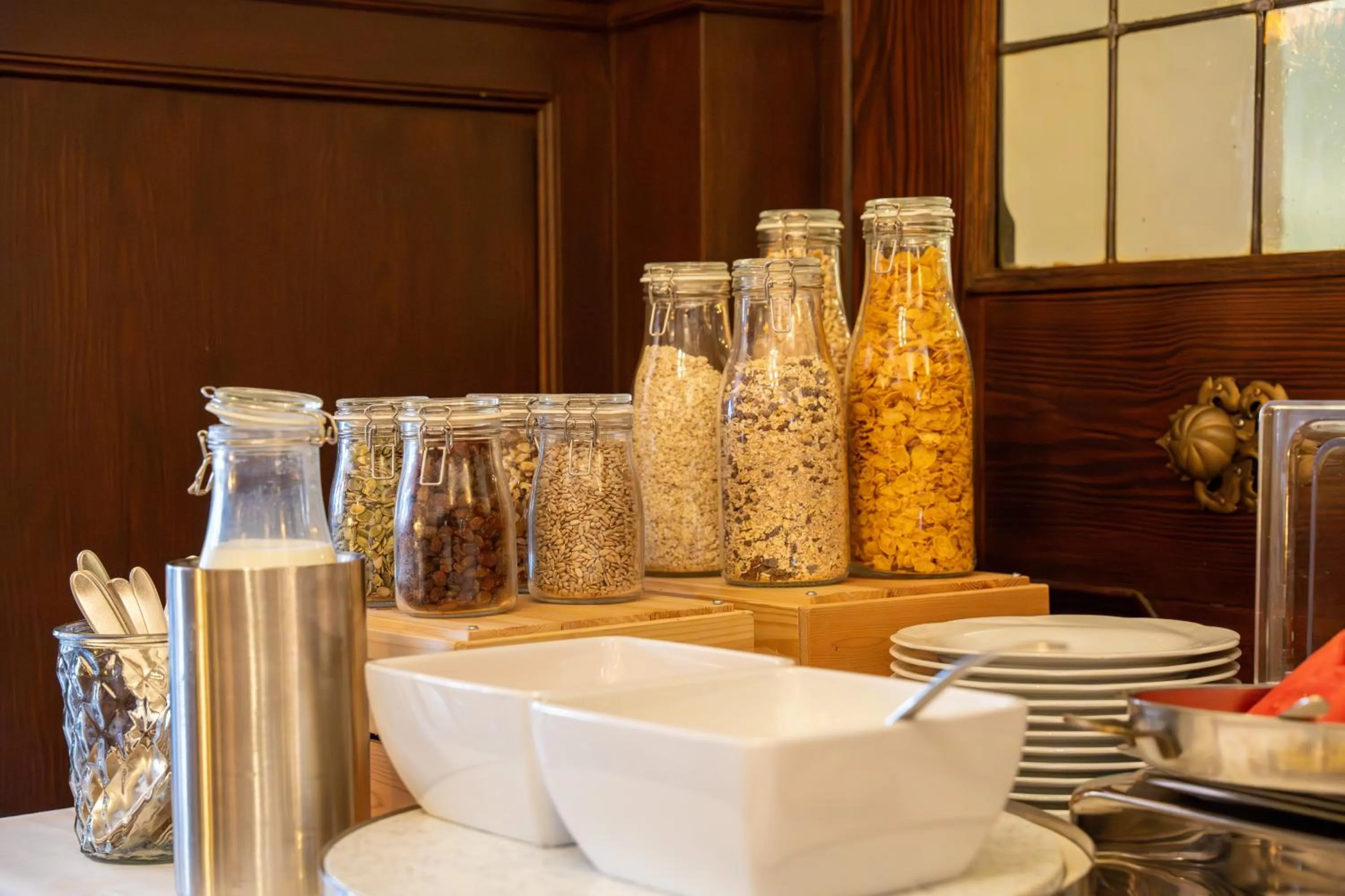 Buffet breakfast in Hotel zum Ritter