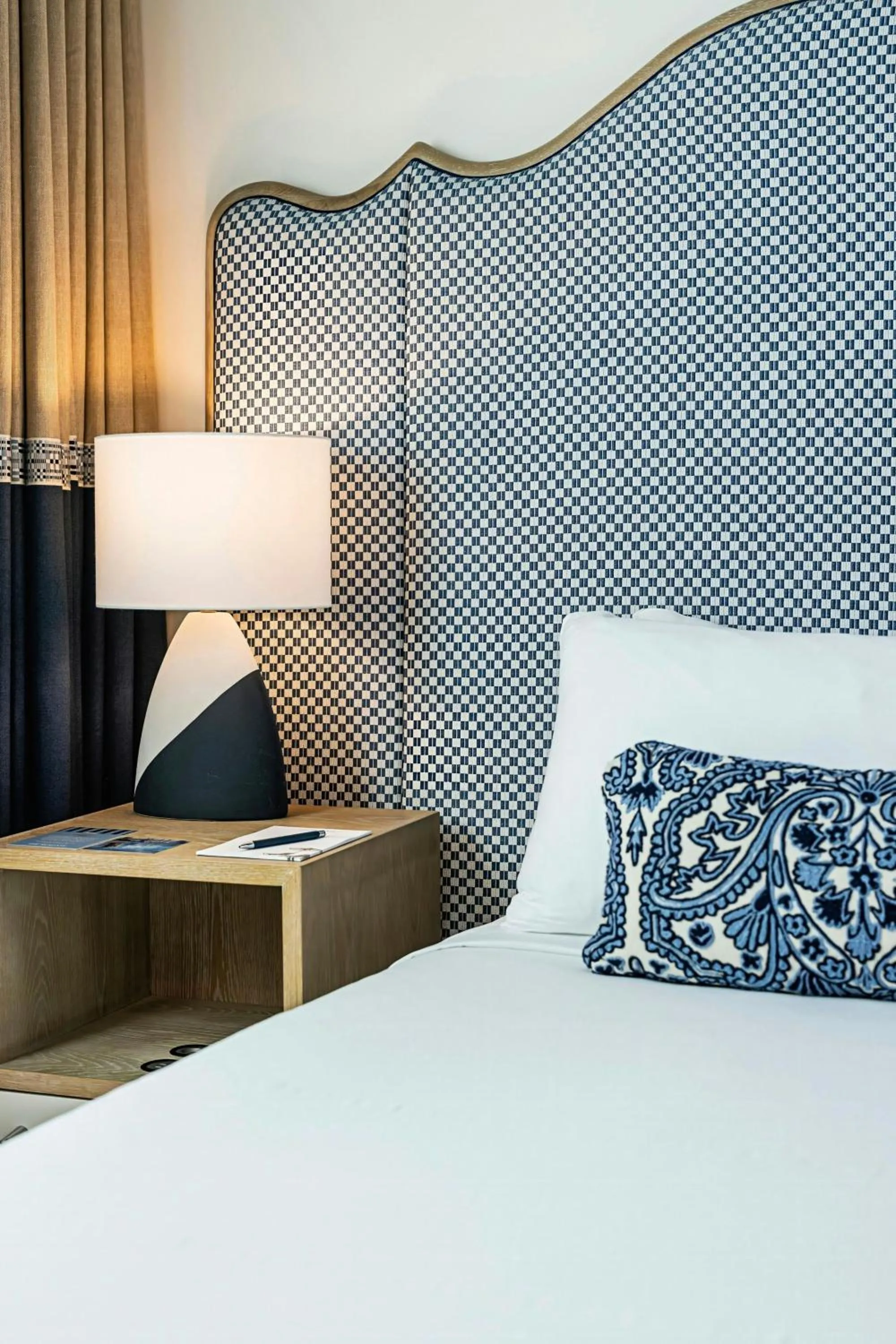 Photo of the whole room, Bed in The Seagate Hotel, Golf & Beach Club, Autograph Collection