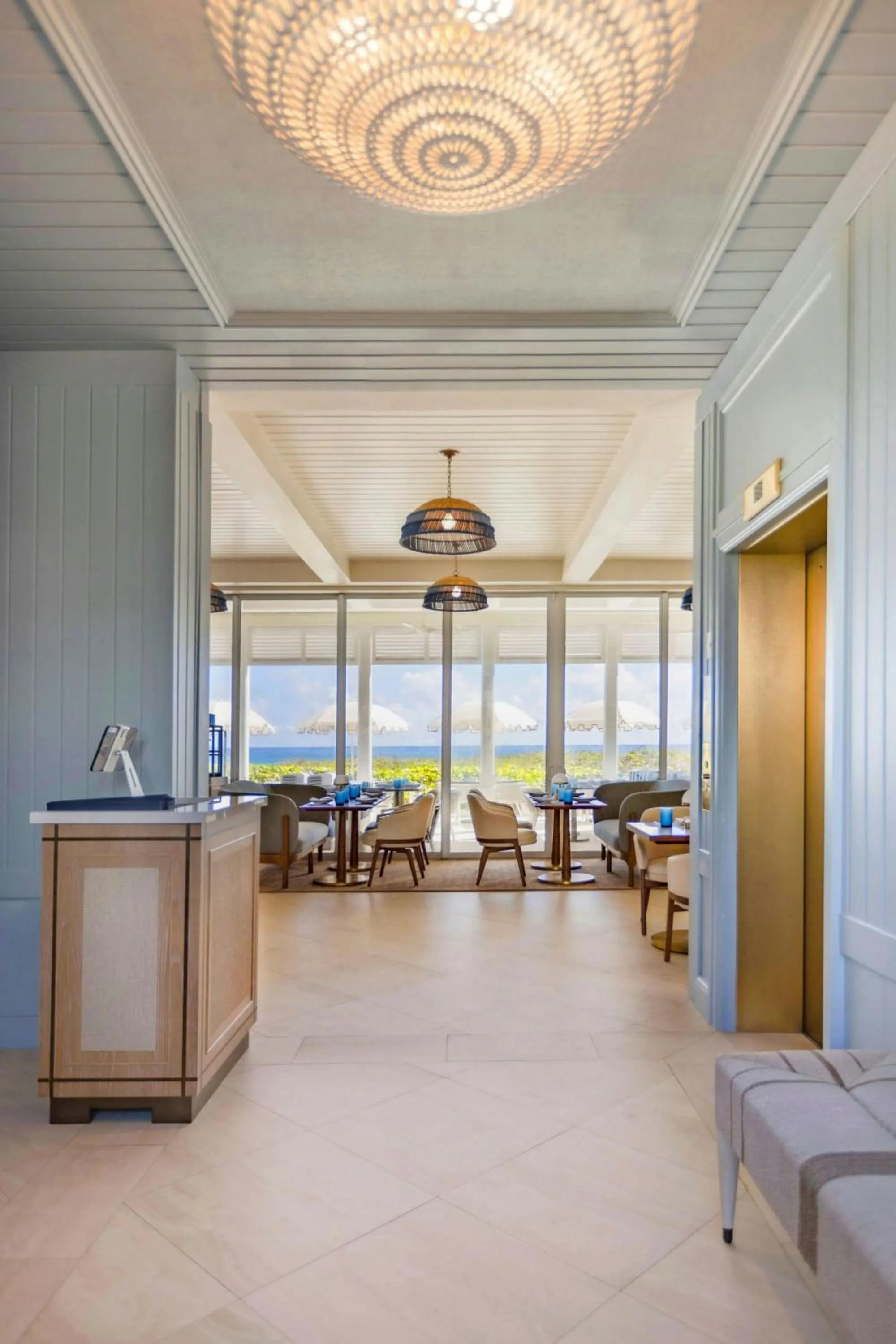 Restaurant/places to eat in The Seagate Hotel, Golf & Beach Club, Autograph Collection