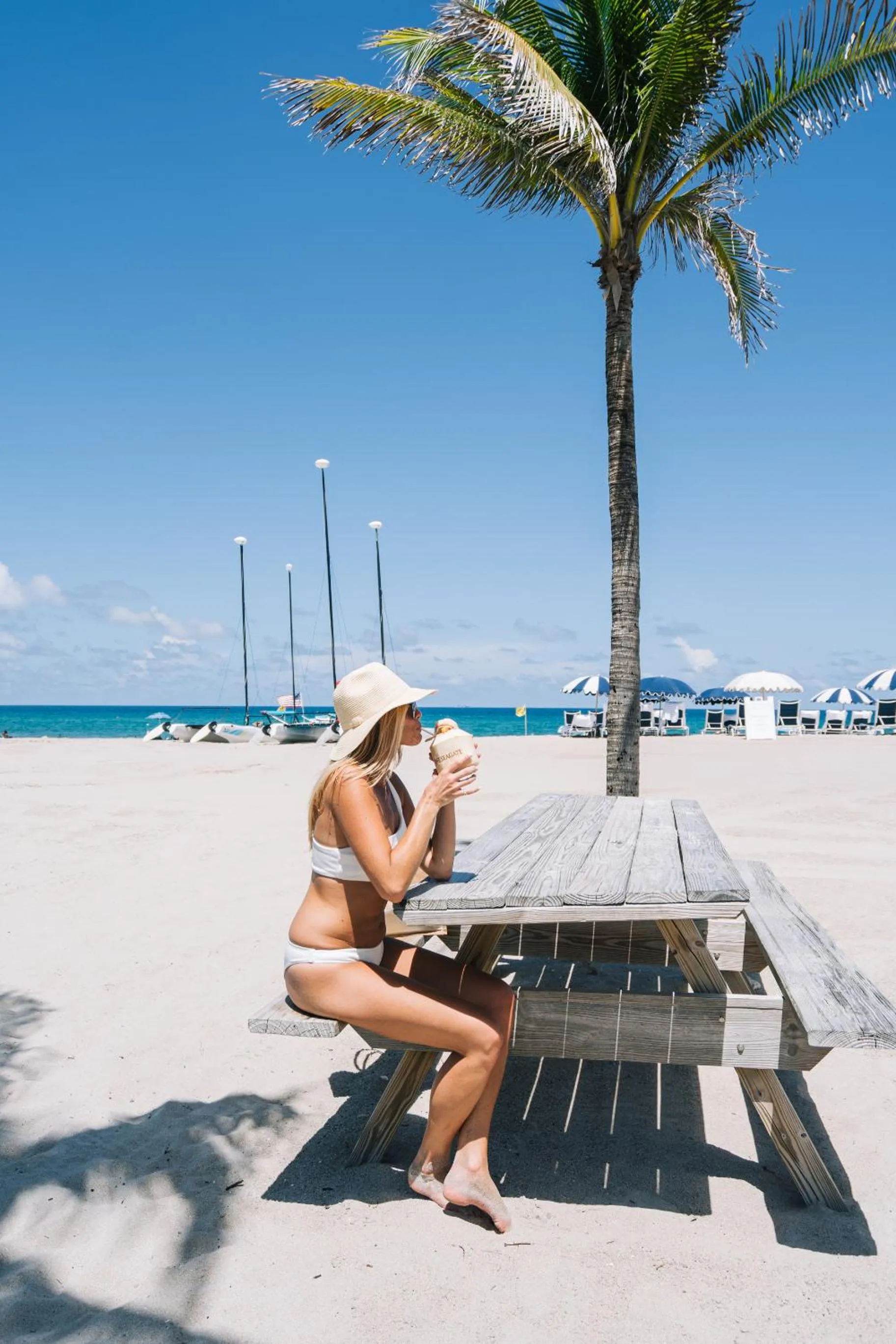 Food and drinks in The Seagate Hotel, Golf & Beach Club, Autograph Collection