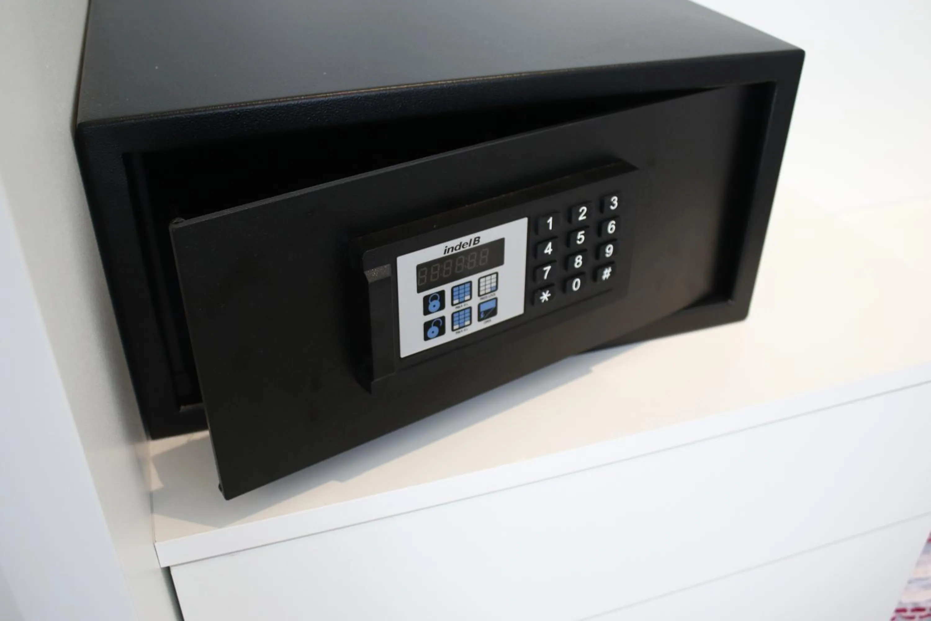 safe in AZAHAR BEACH Red Apartments & Spa