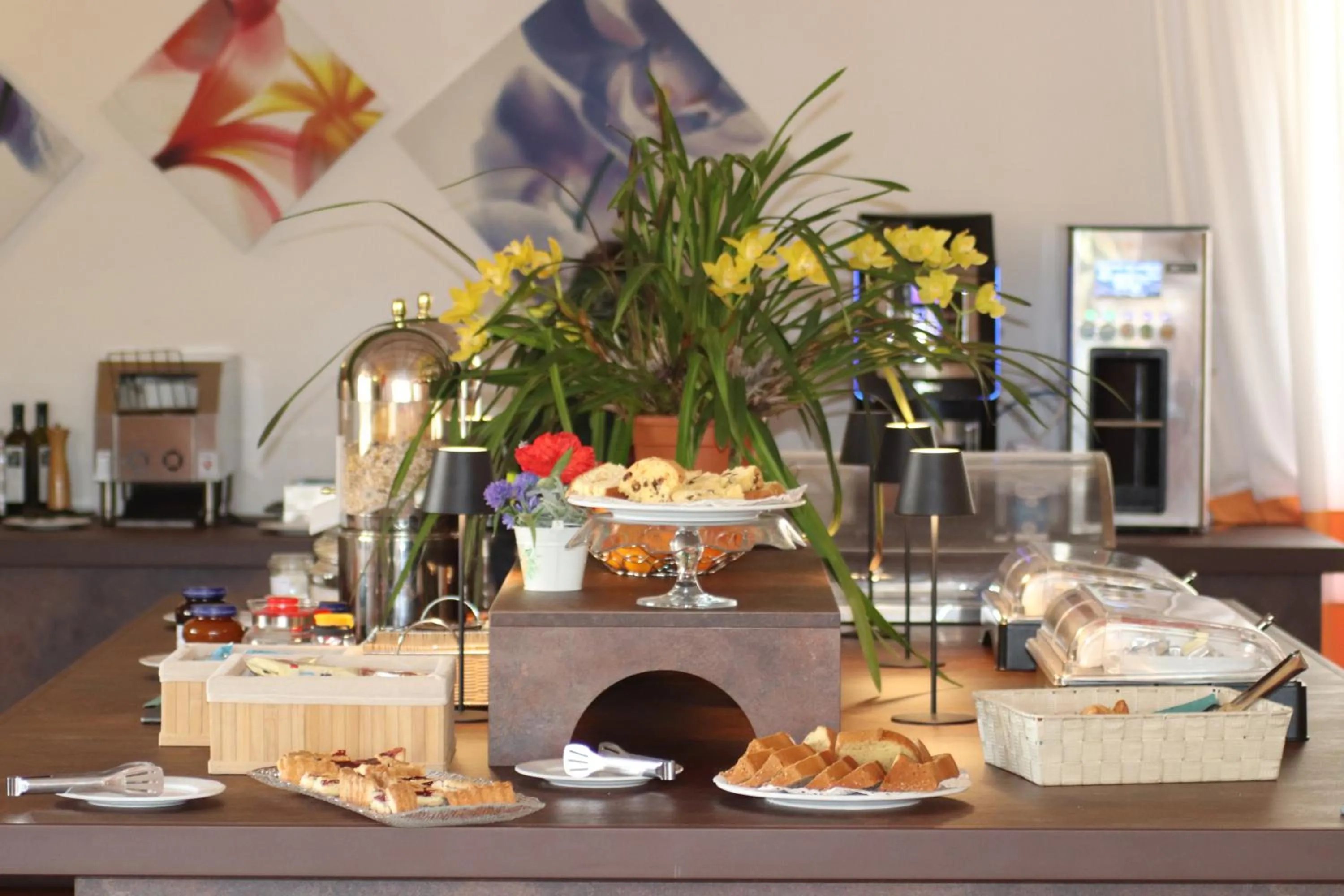 Food and drinks in Hotel Le Renaie