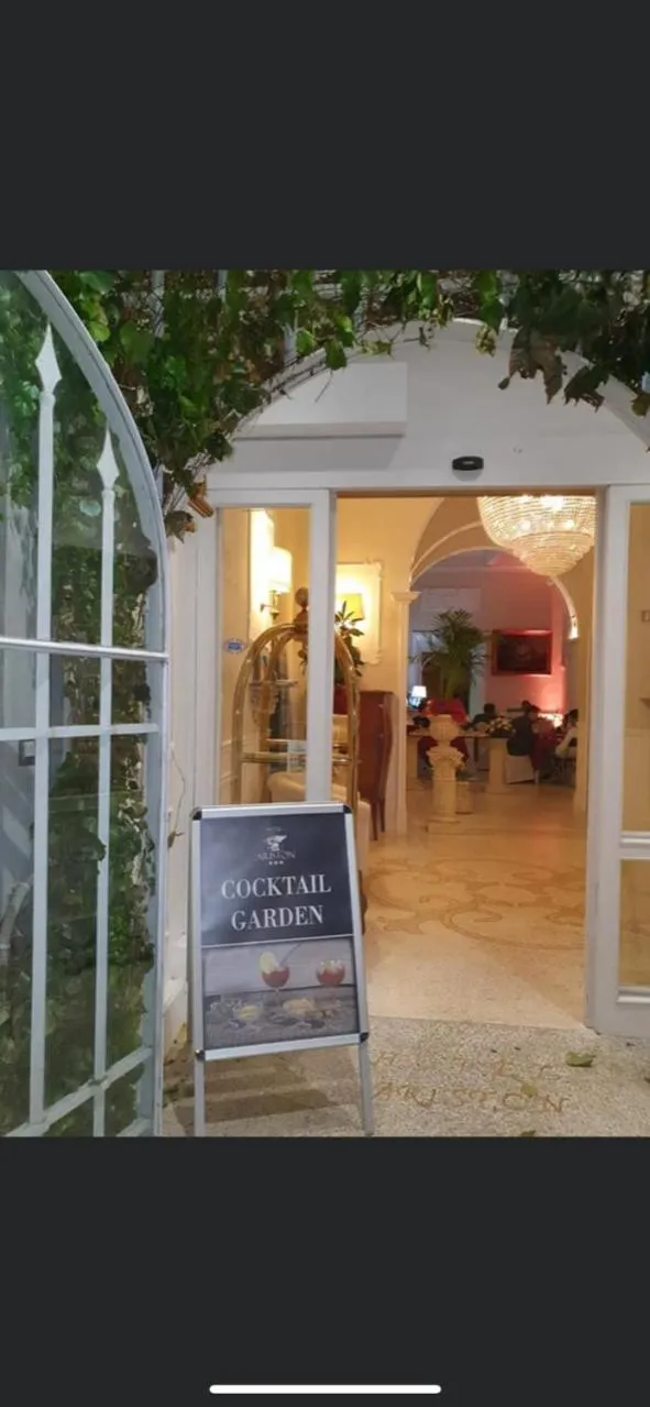 Facade/entrance in Hotel Ariston