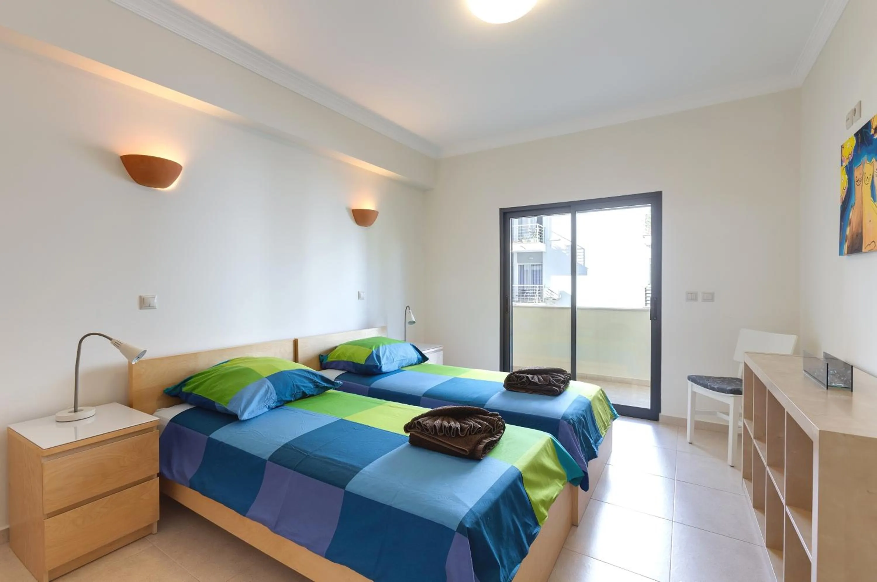 Bed in Arco-Iris