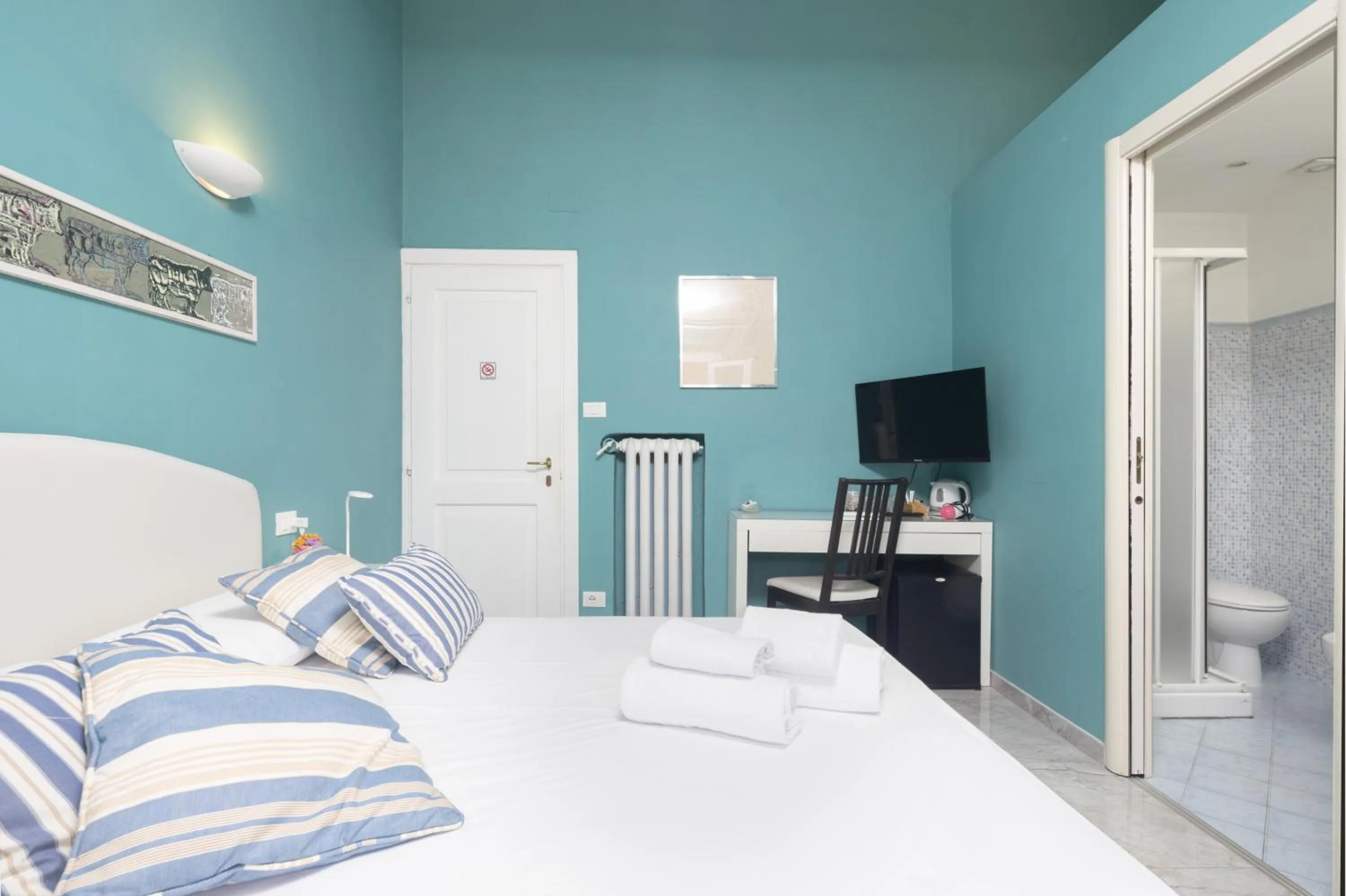 Bedroom, Bed in Hotel Jolì