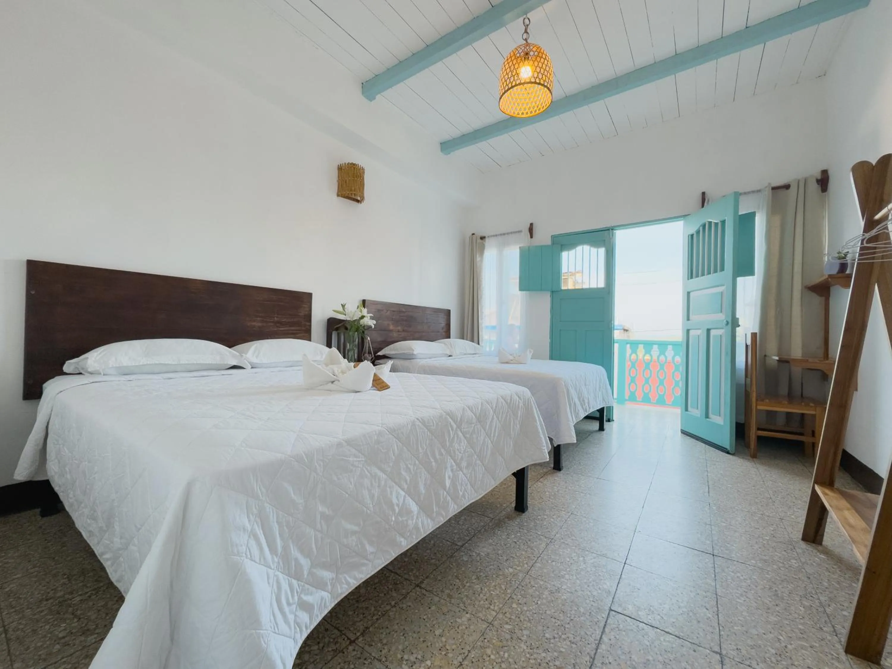 Lake view, Bed in Casa Ramona