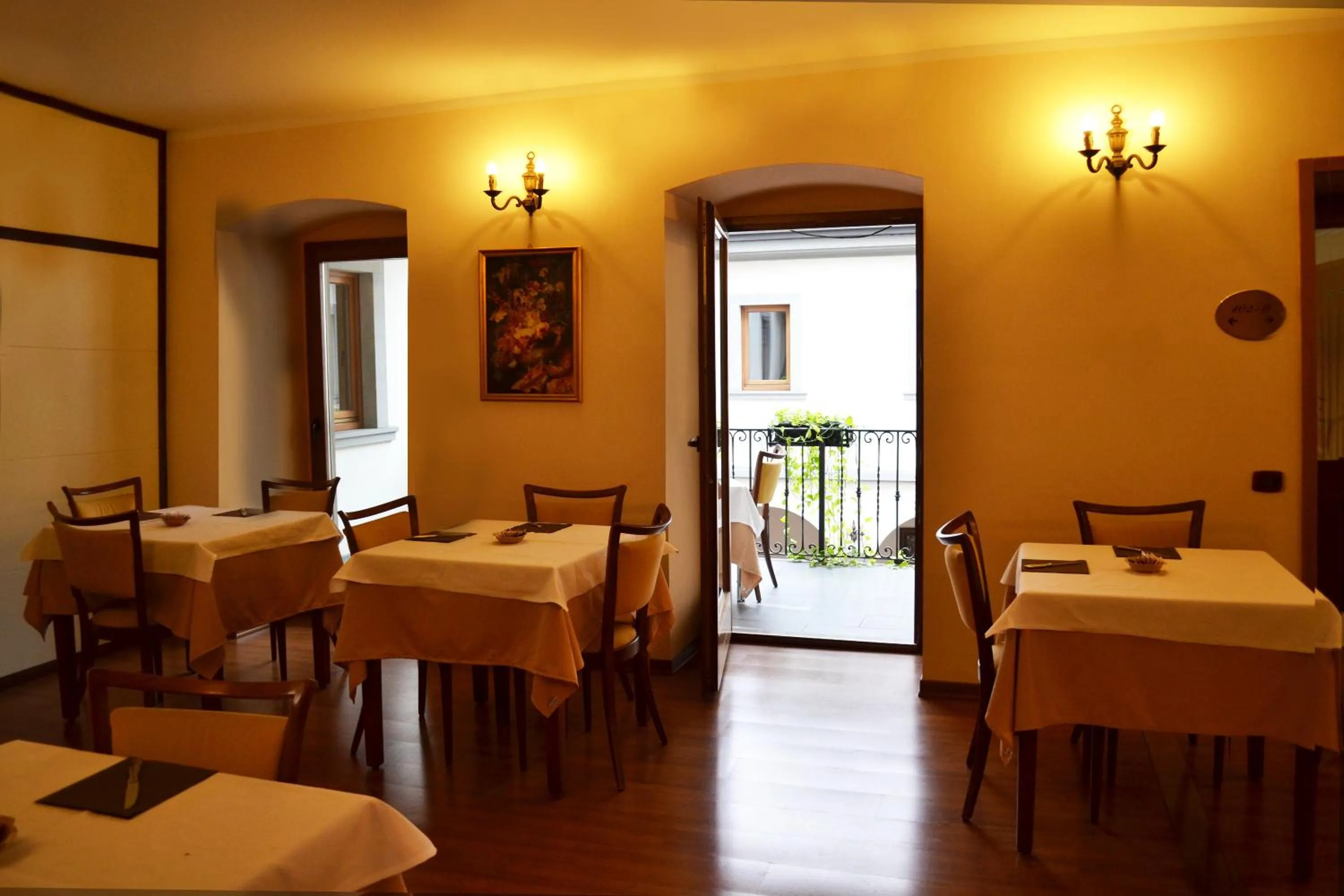 Restaurant/places to eat in Hotel Sebino