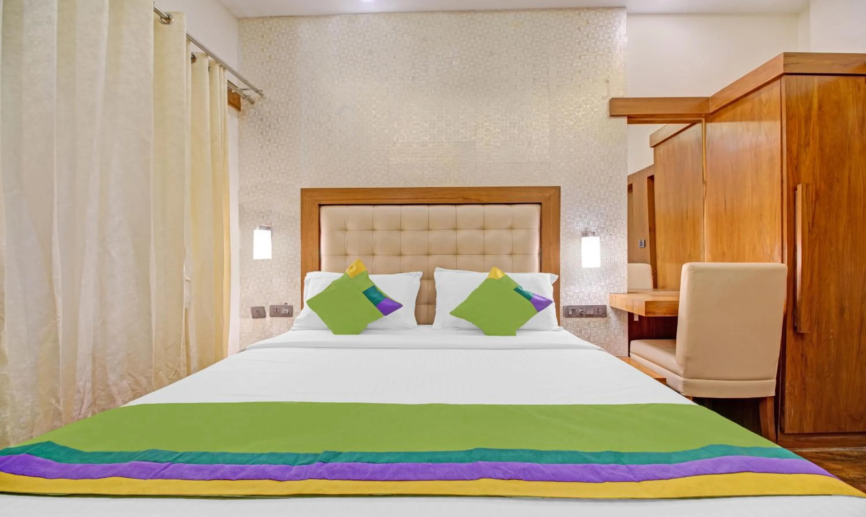 Bedroom, Bed in Treebo White Inn