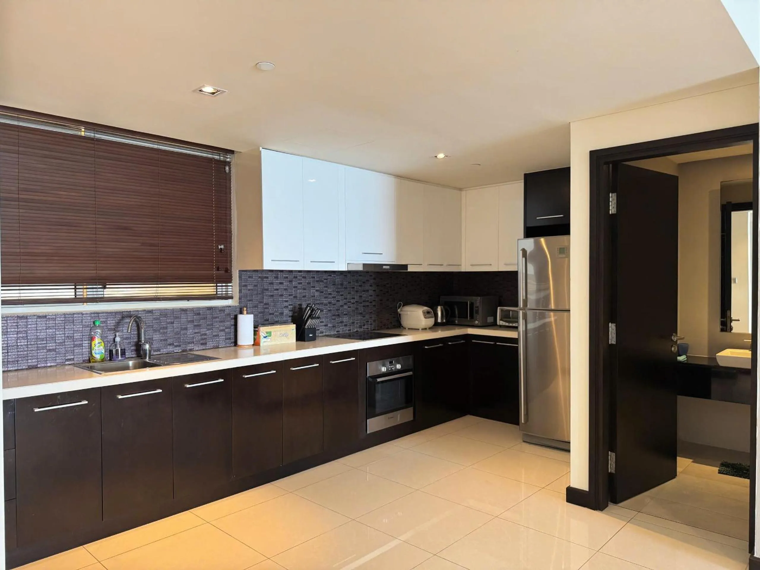 stove in The Sea Luxury Nha Trang Apartment