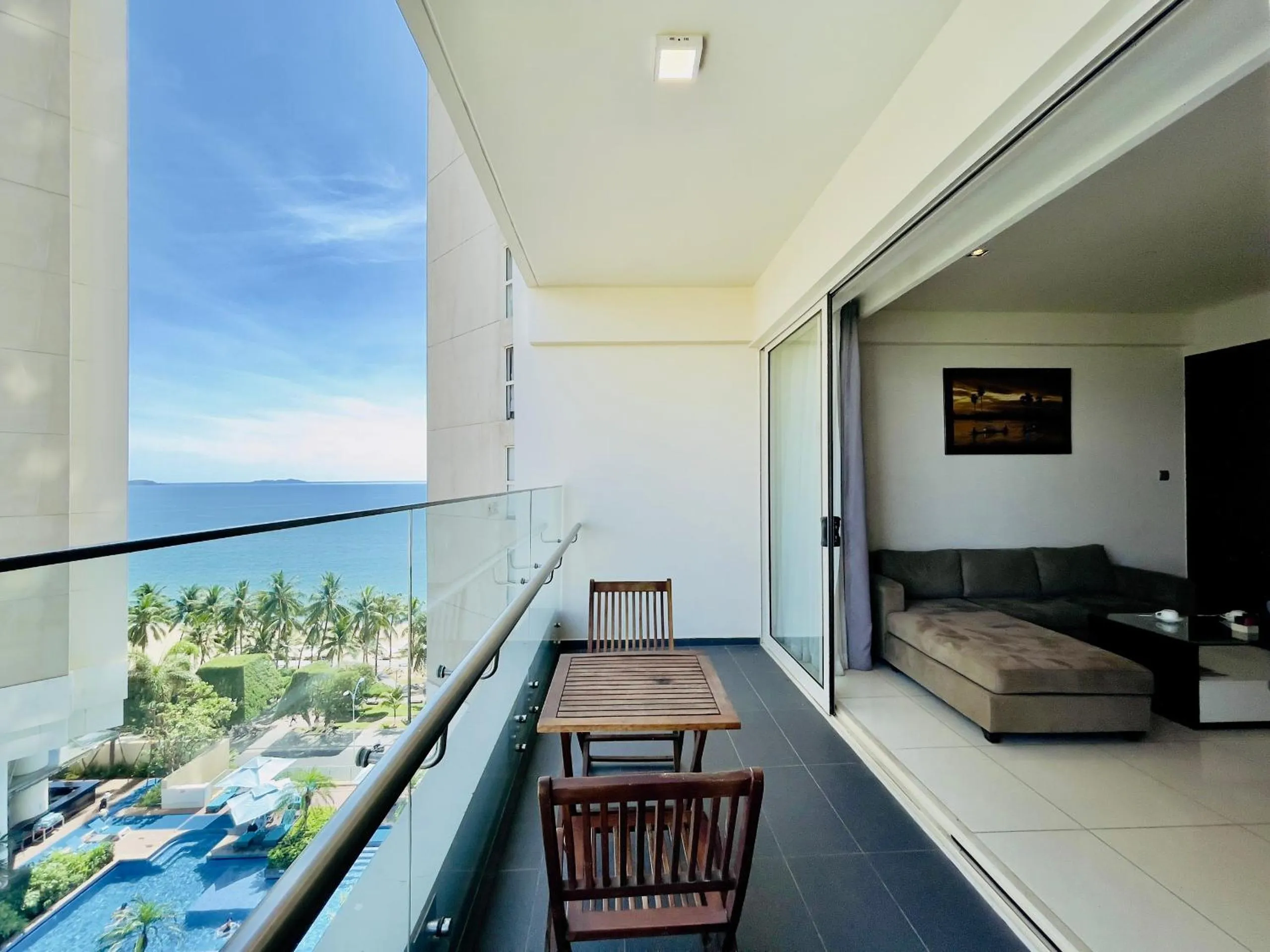 Balcony/Terrace in The Sea Luxury Nha Trang Apartment