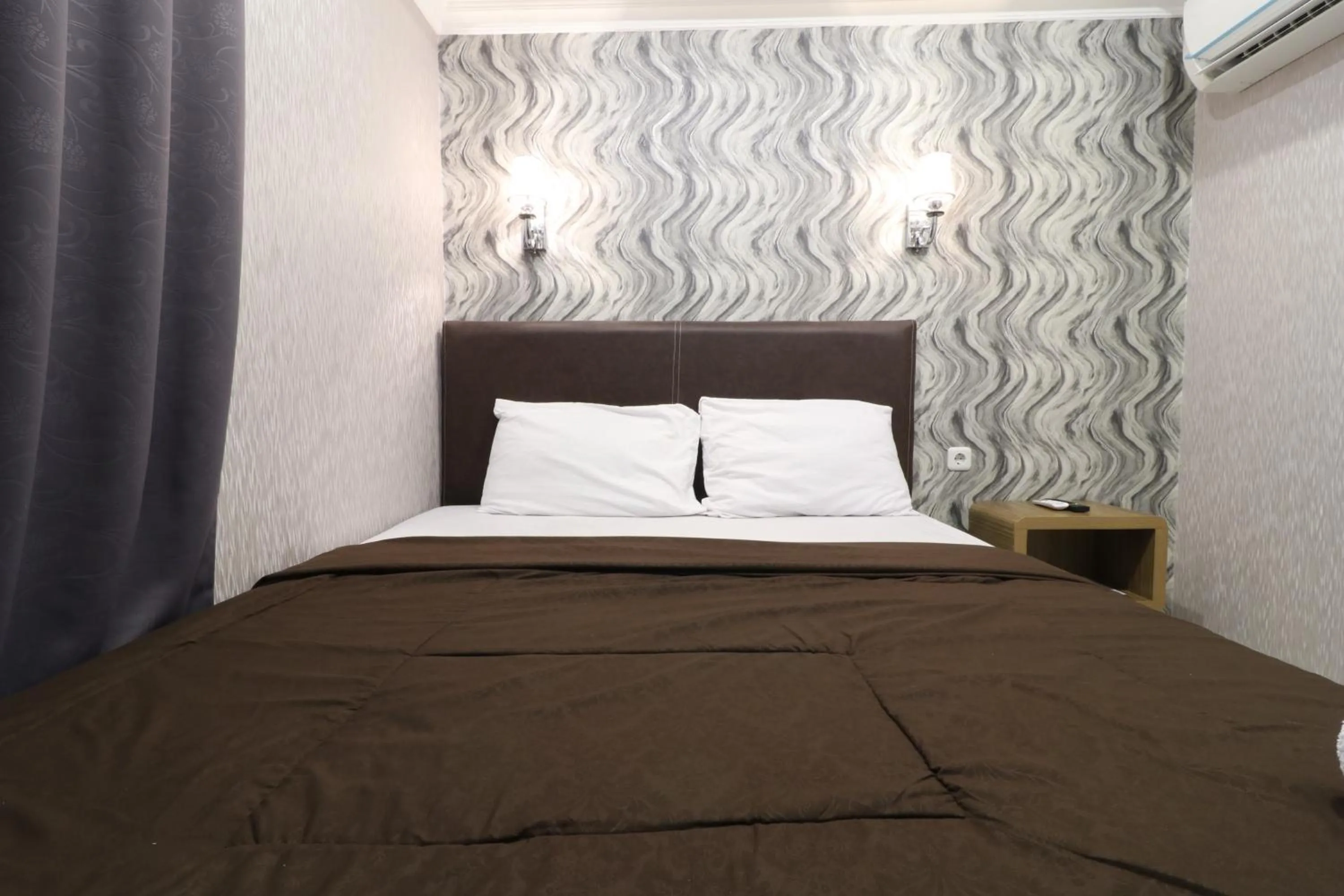 Bed in Flamenco Urban Living