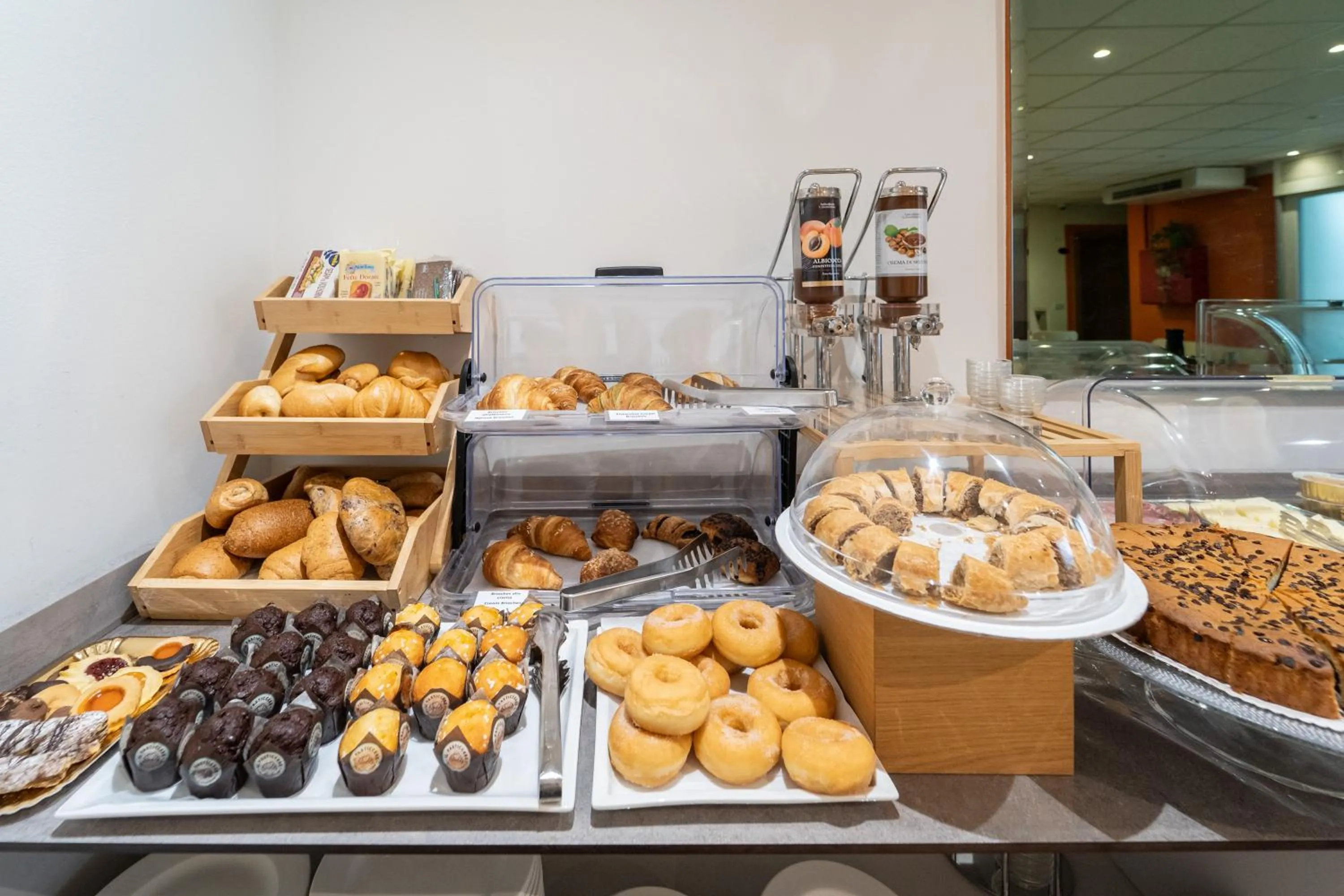 Food and drinks in Hotel Italia