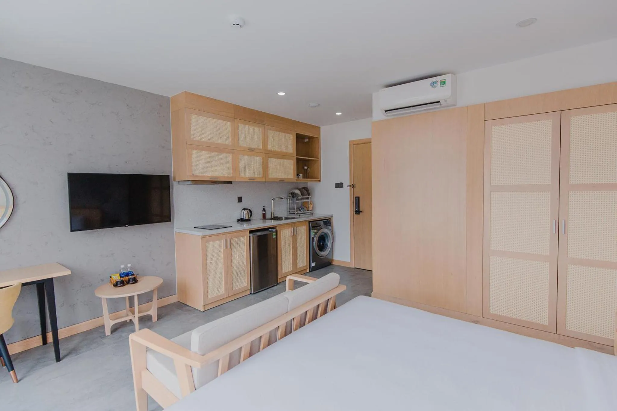 kitchen in SHI HOUSE by Haviland