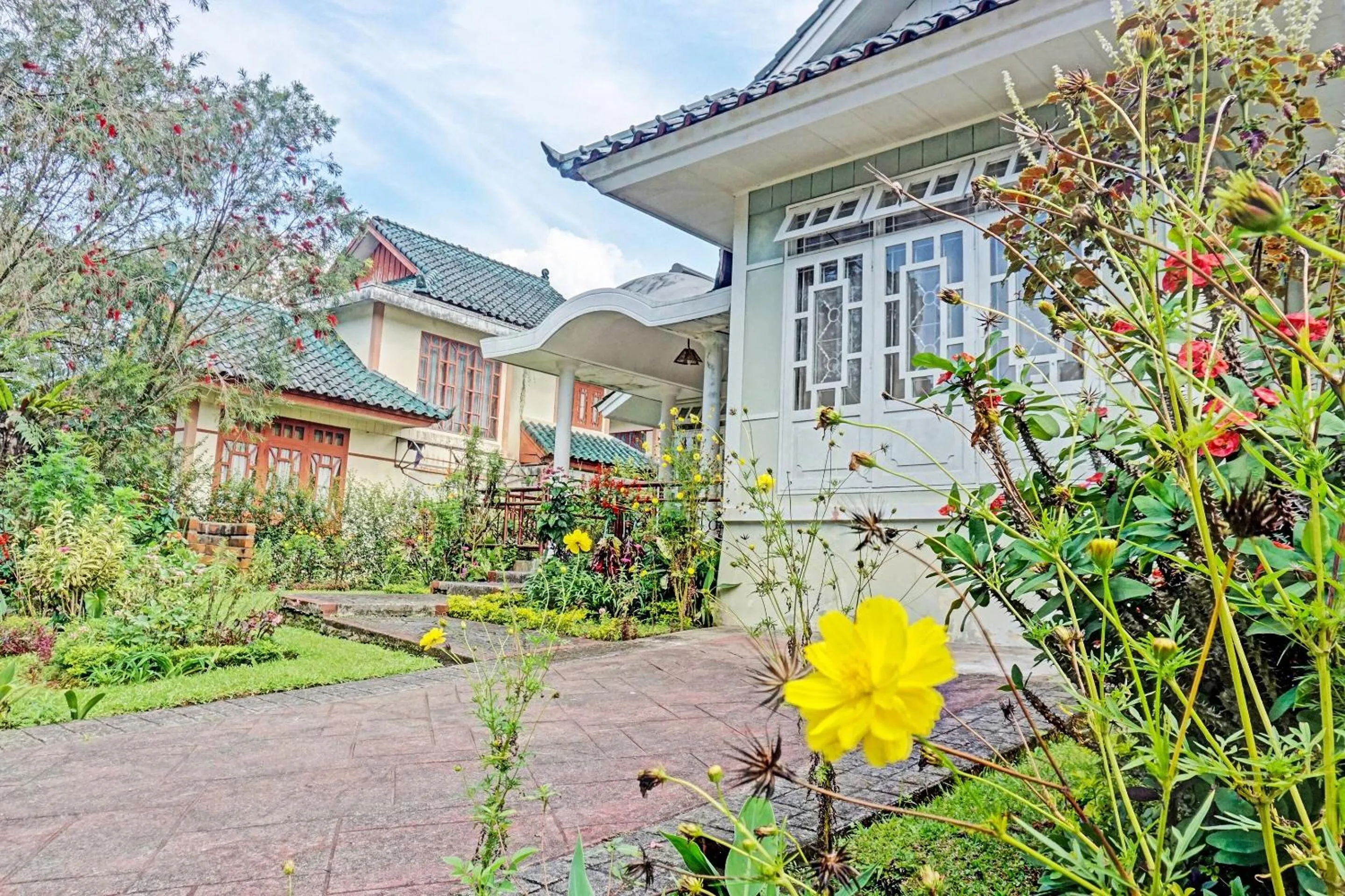 Facade/entrance in SPOT ON 91225 Kota Bunga Homestay Syariah