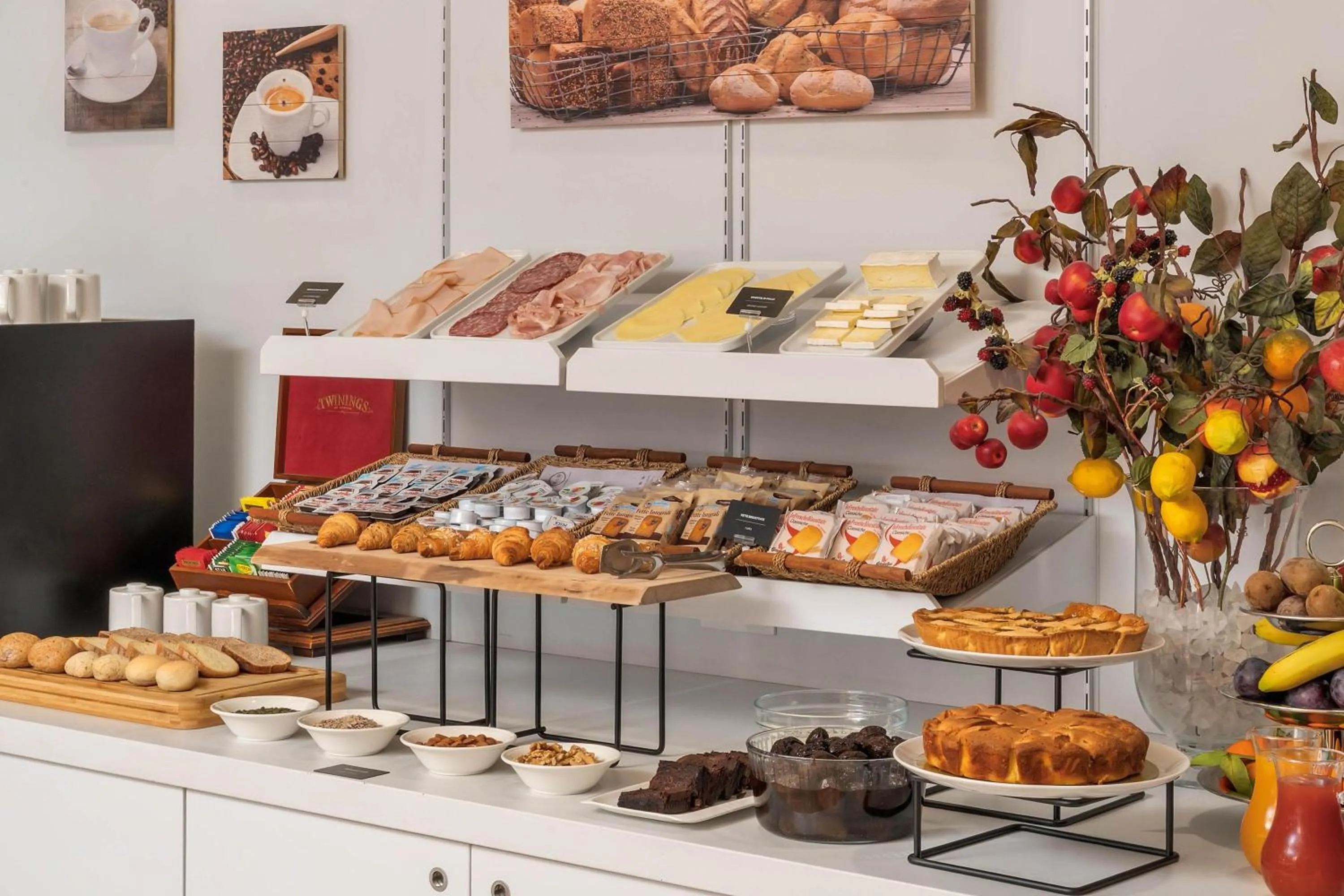 Restaurant/places to eat in B&B HOTEL Treviso Al Fogher