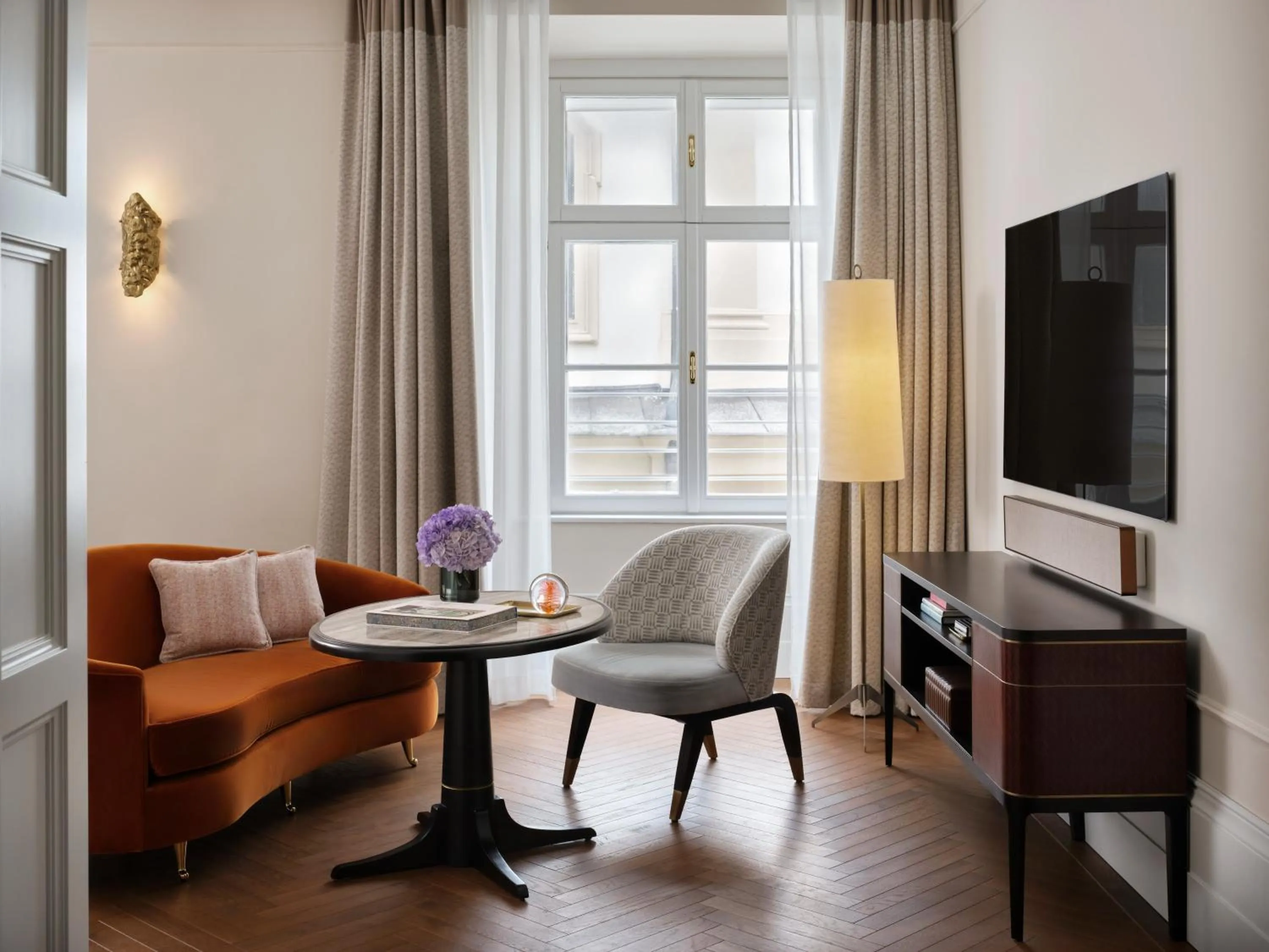 TV and multimedia in Rosewood Vienna