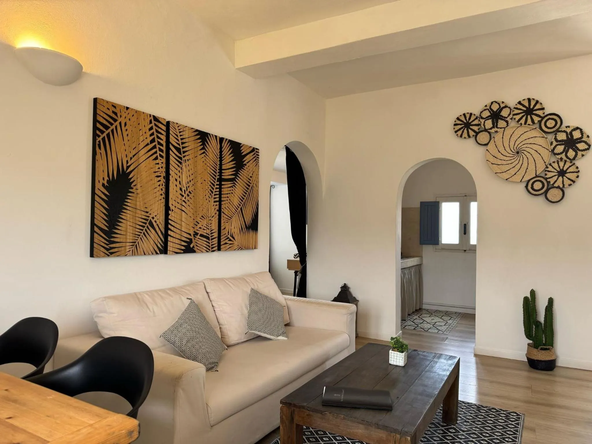 Seating area in Le Lanterne Resort