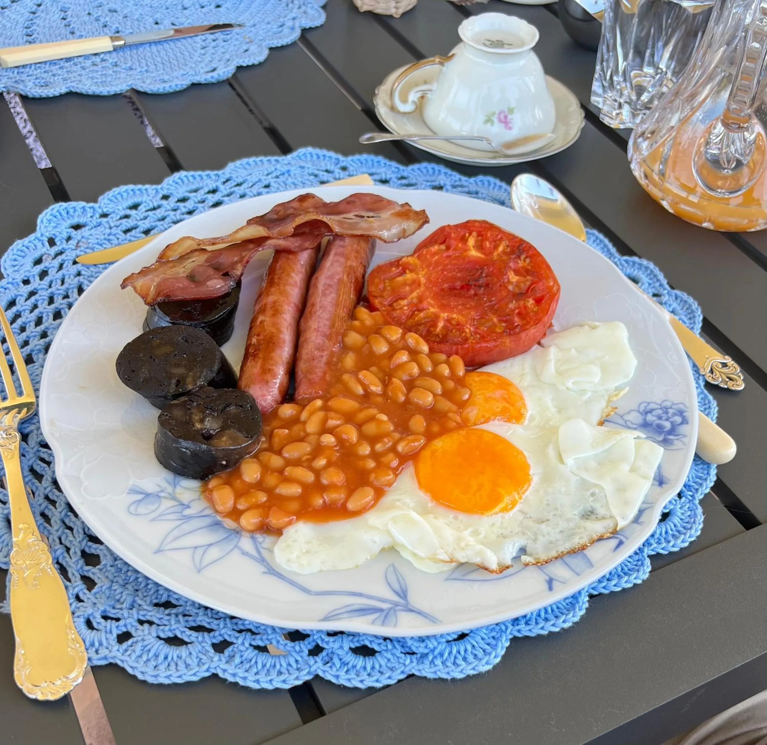 English/Irish breakfast in Villa Tranberg Suites