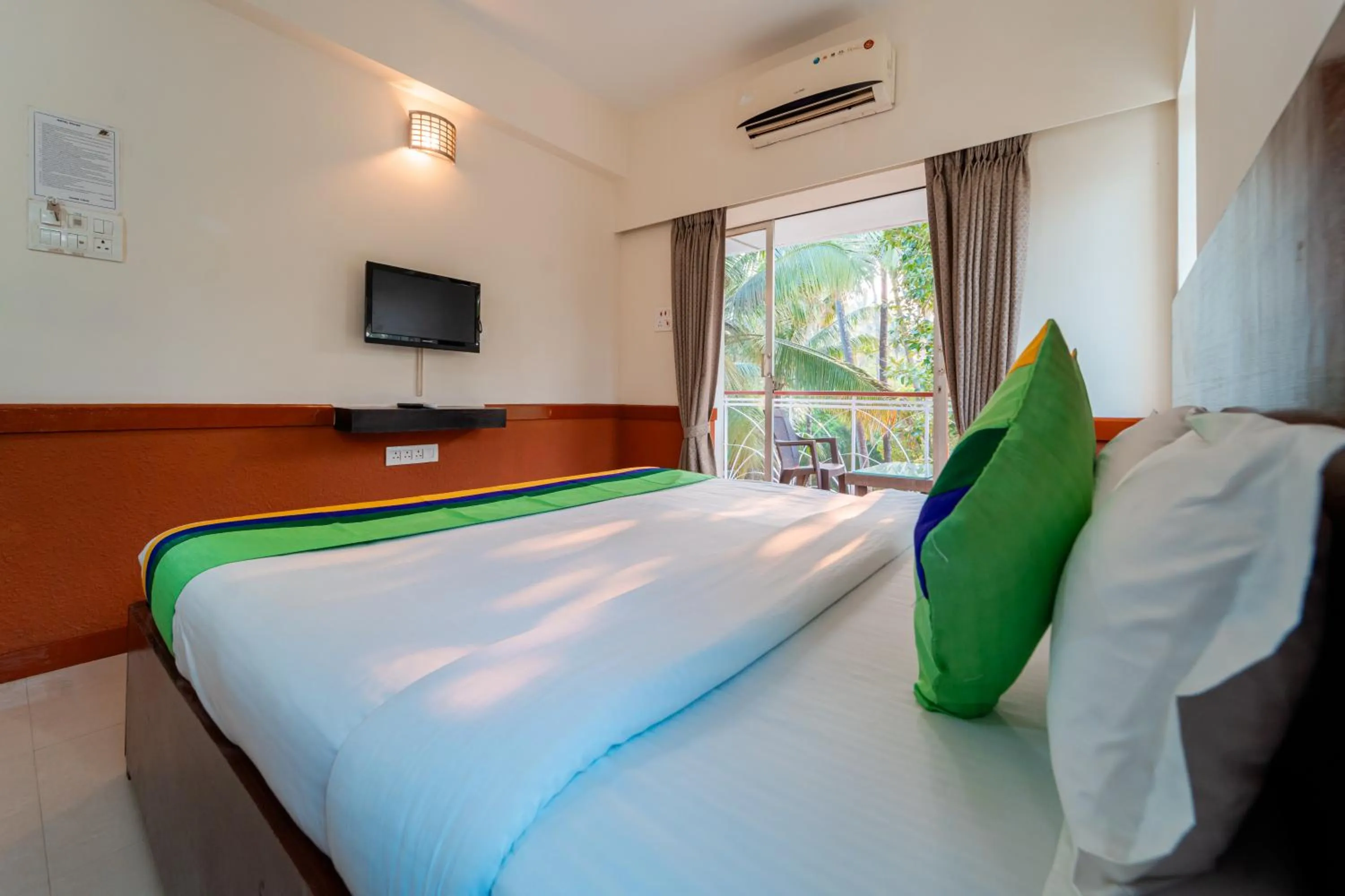 Bed in Treebo Gulmohar Beach Resort with Pool