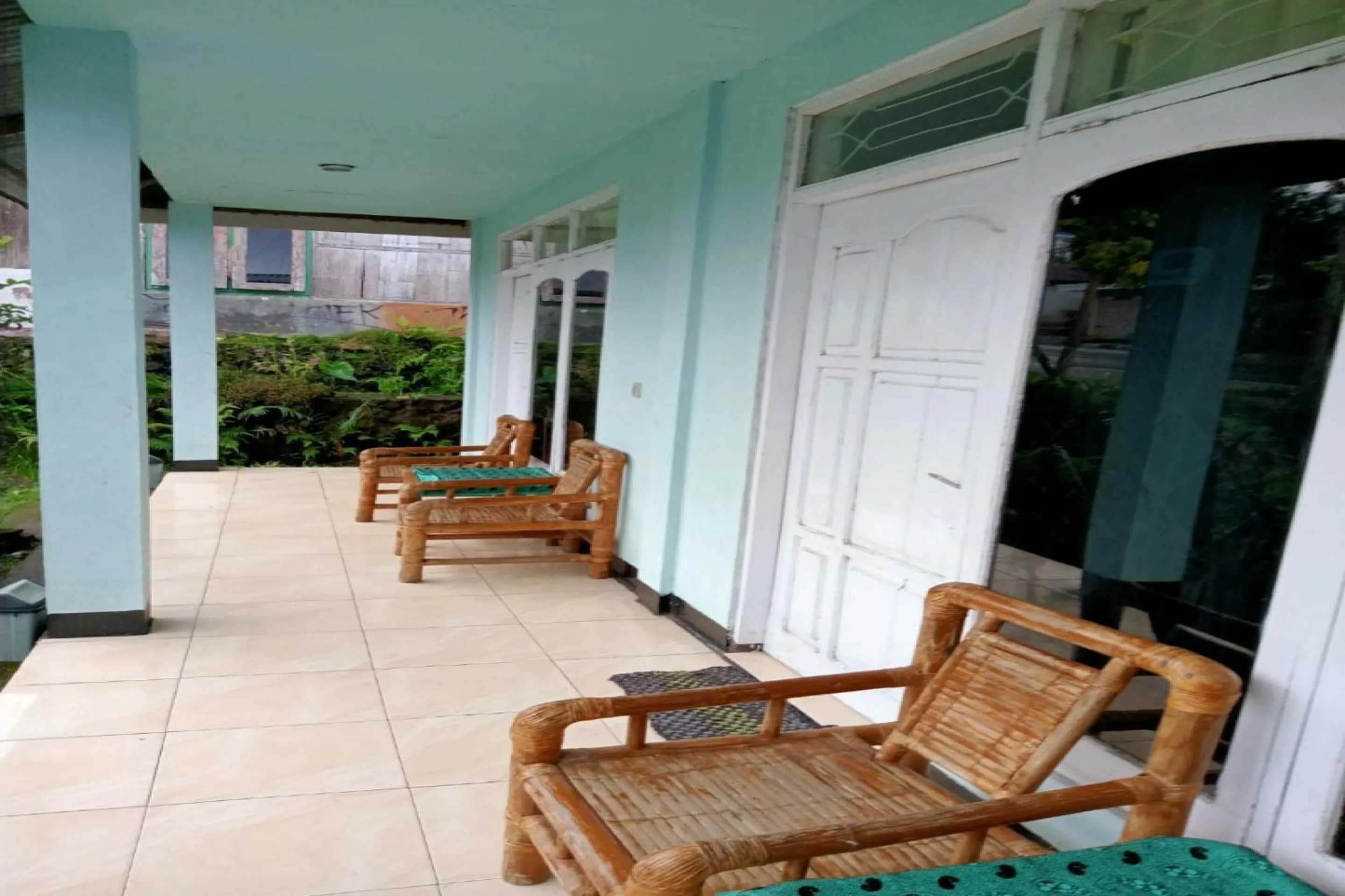 Lobby or reception in Hotel O Kelimutu Eco VillageNearMurundao Waterfall
