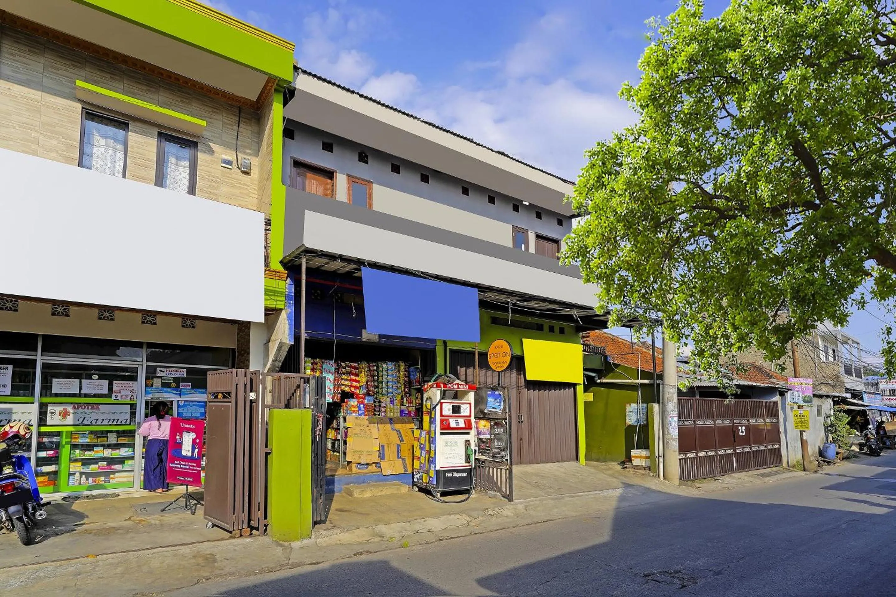 Facade/entrance in SPOT ON 91221 Pondok Nsn Syariah