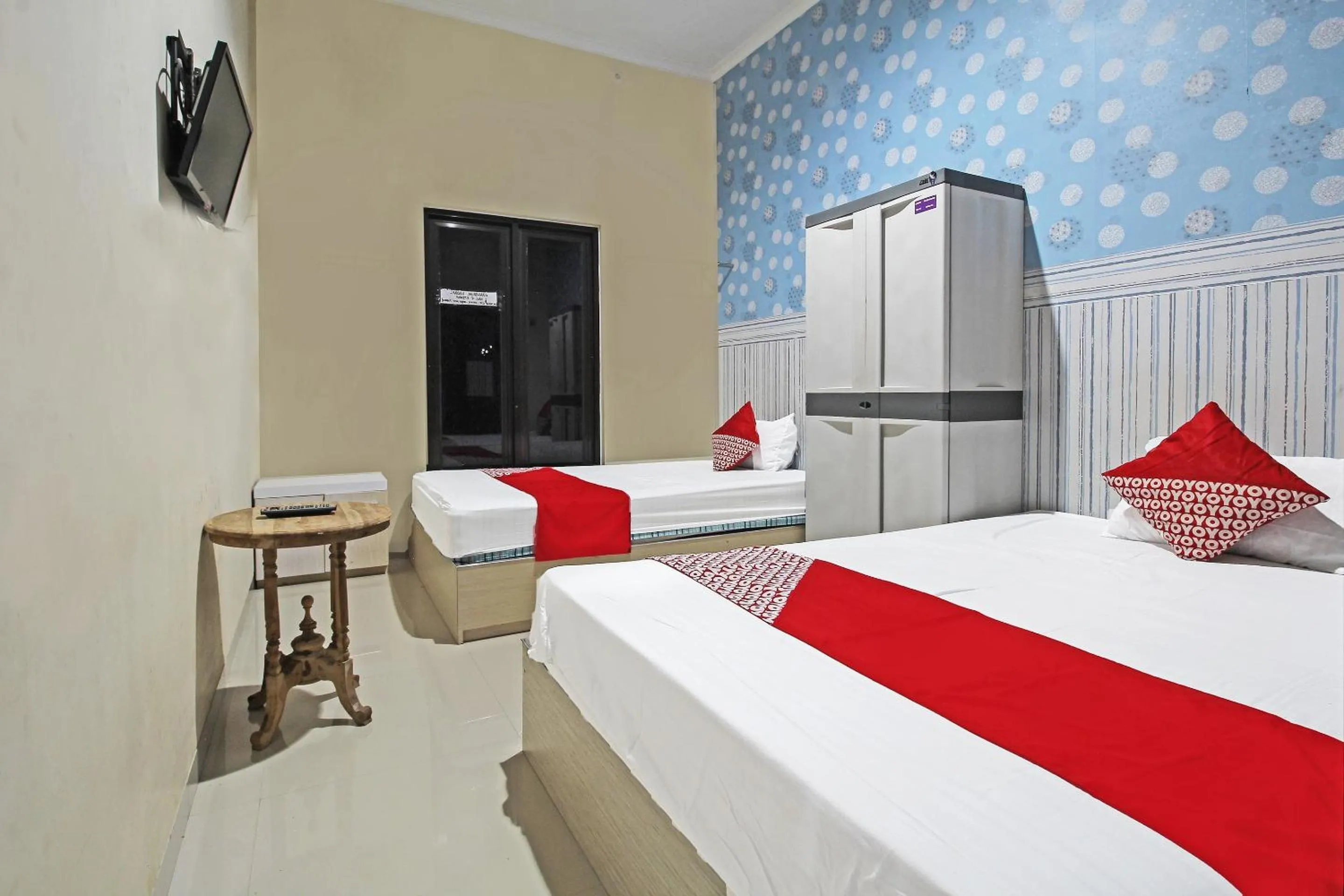 Bedroom, Bed in Hotel O Family Guest House Syariah